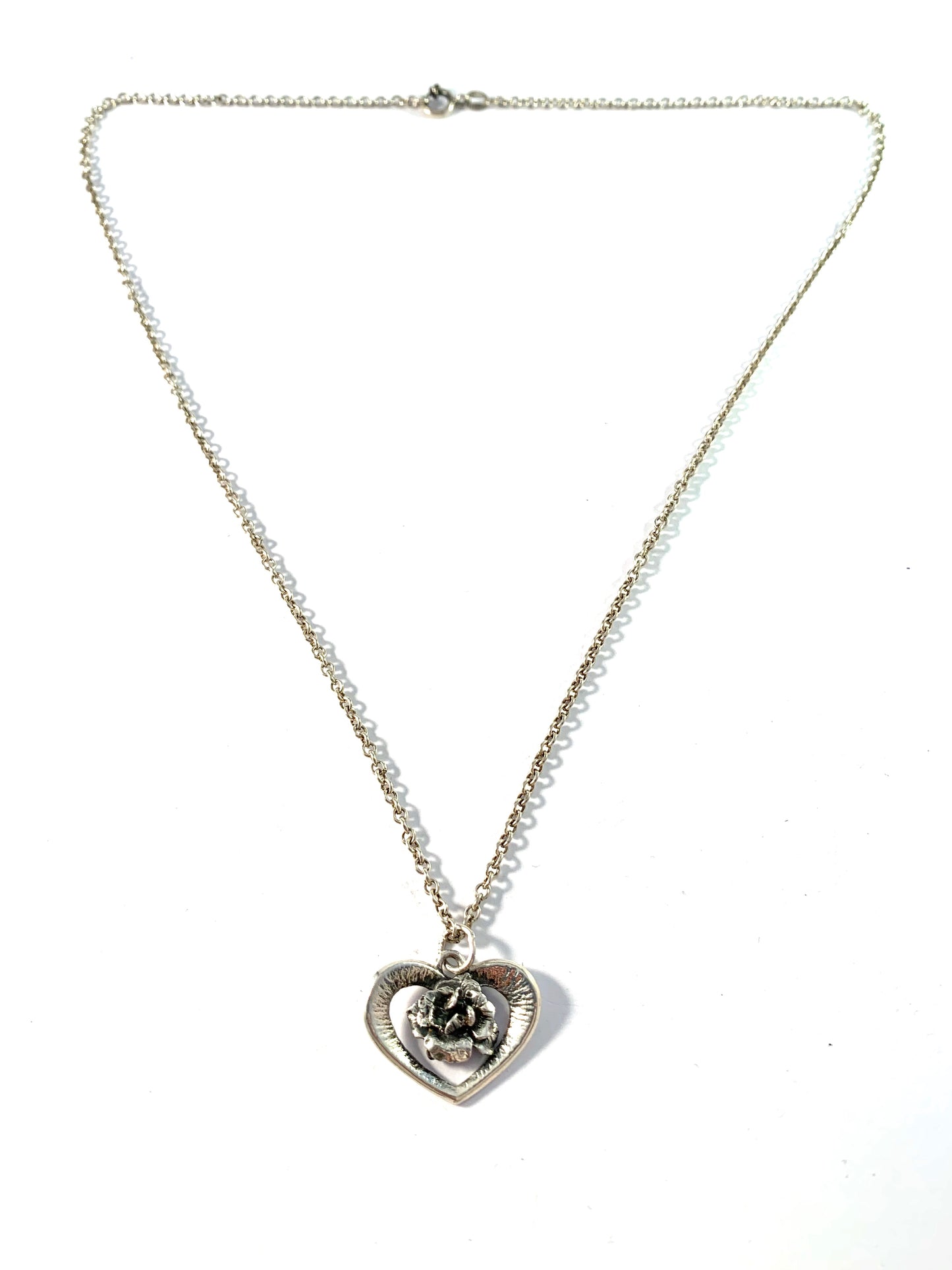 Kalevala Koru, Finland Vintage Solid Silver Heart Pendant Necklace.