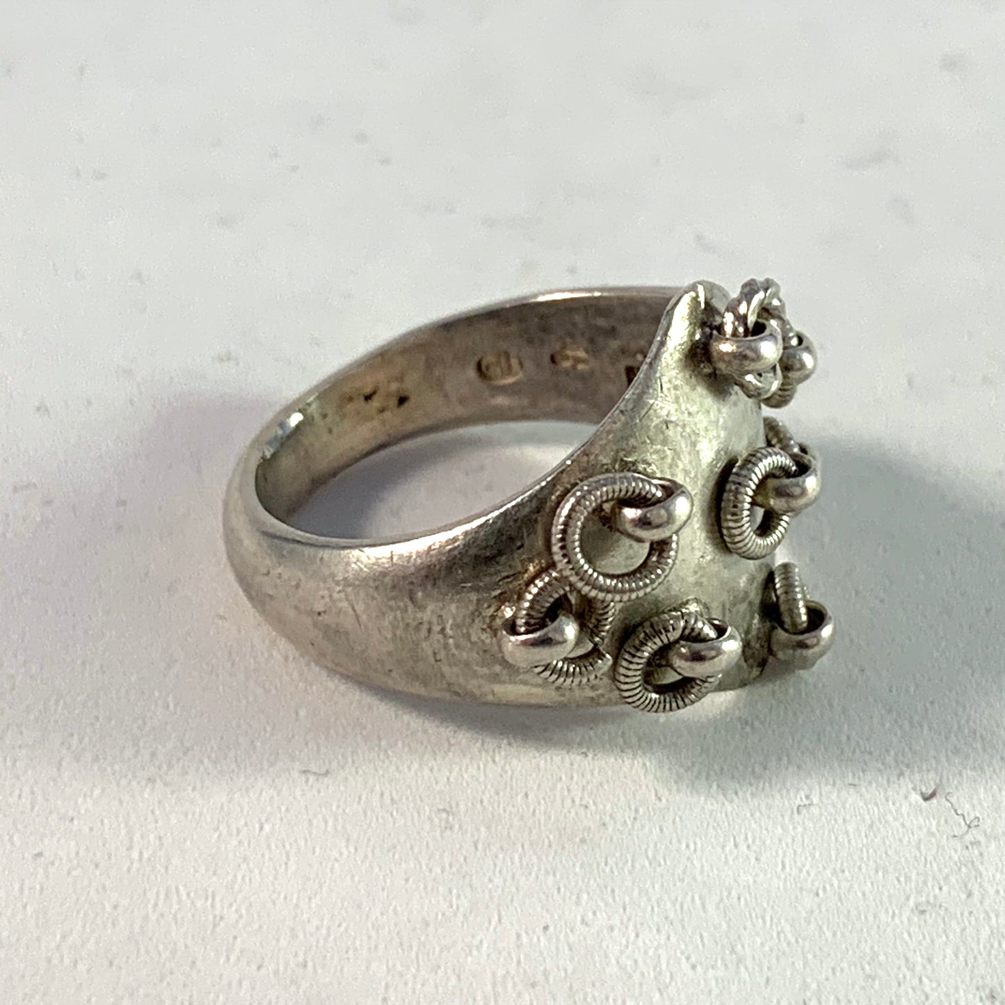 Piteå, Sweden early 1900s, Solid Silver Traditional Sami Ring.