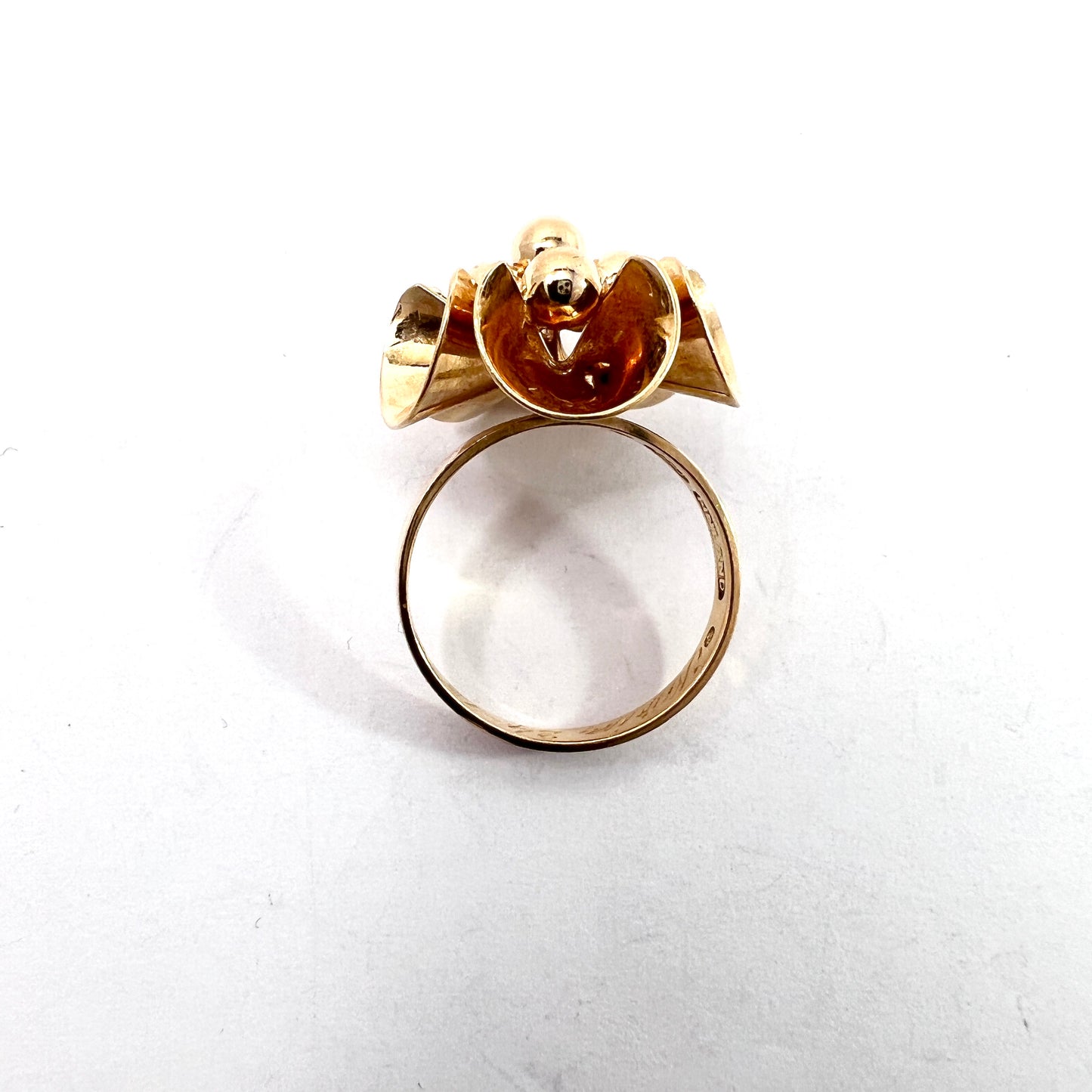 Elis Kauppi,  Kupittaan Kulta Finland 1975. Vintage 18k Gold Ring.