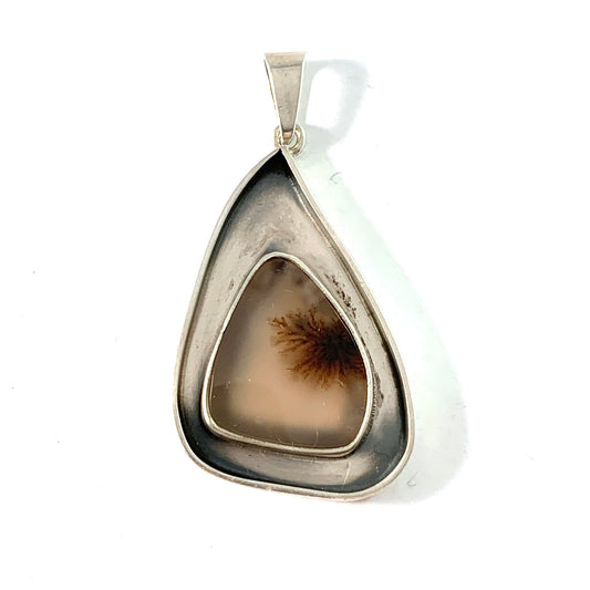 Acke R Tötterman, Sweden 1961. Sterling Silver Agate Pendant. Signed.