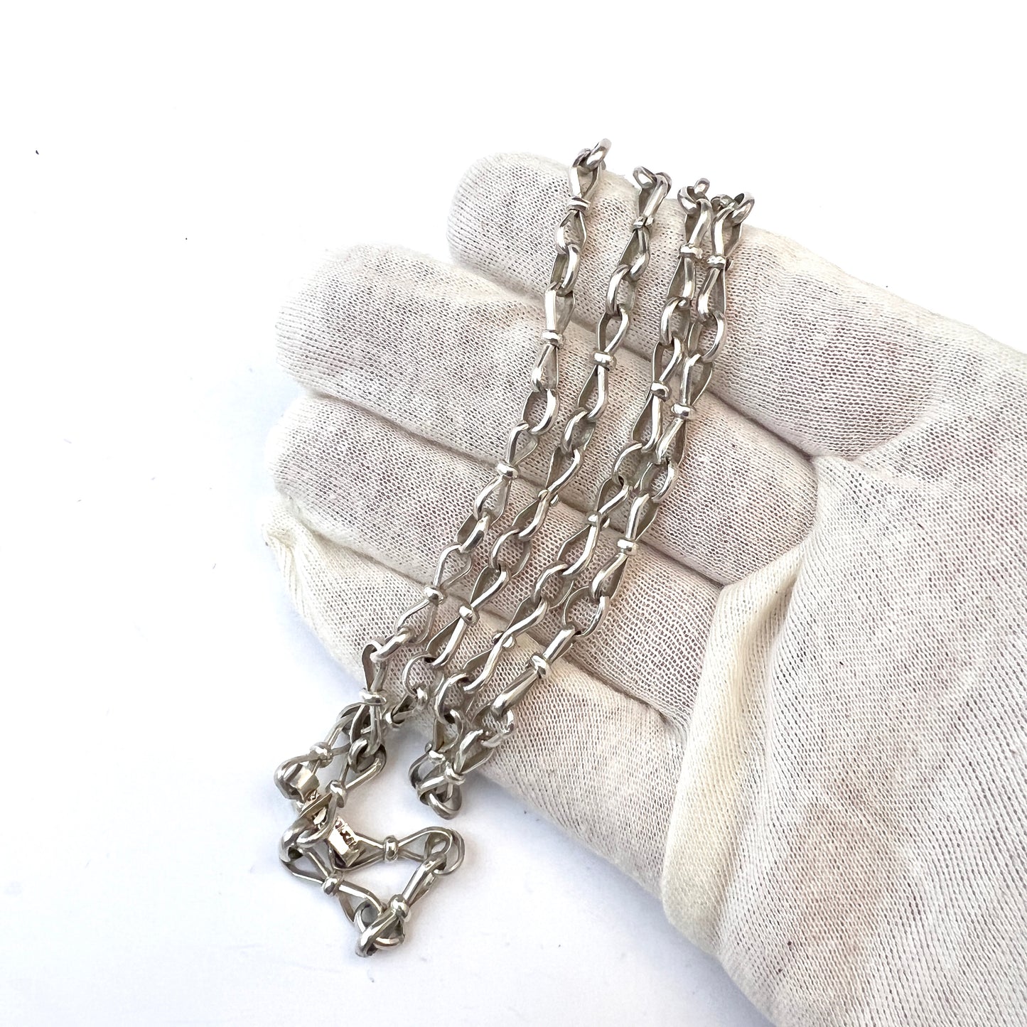 Mexico, UK Import 1973 Vintage 31 inch Sterling Silver Chain Necklace.