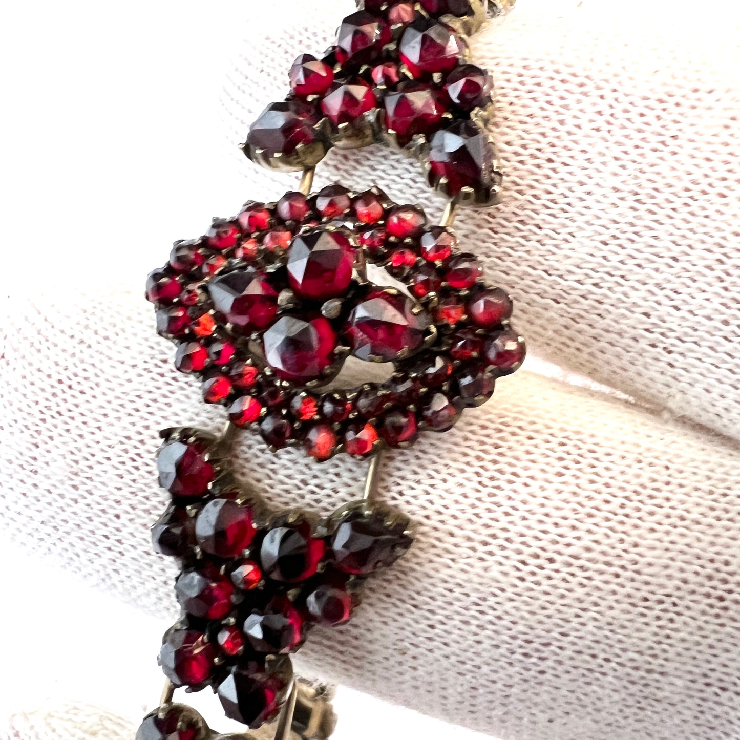 Antique c year 1900. Bohemian Garnet Gilt Metal Bracelet.