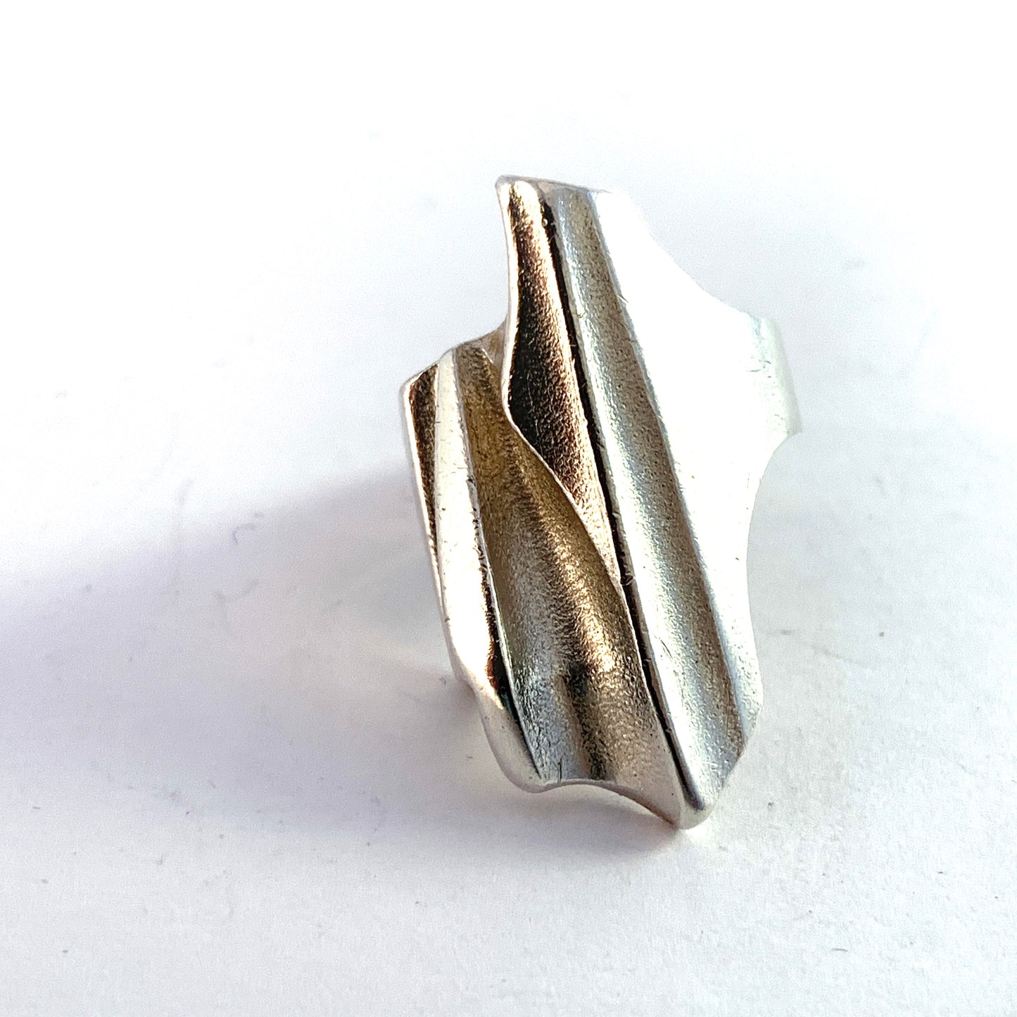 Bjorn Weckstrom for Lapponia, Finland 1985. Vintage Bold Sterling Silver Ring.