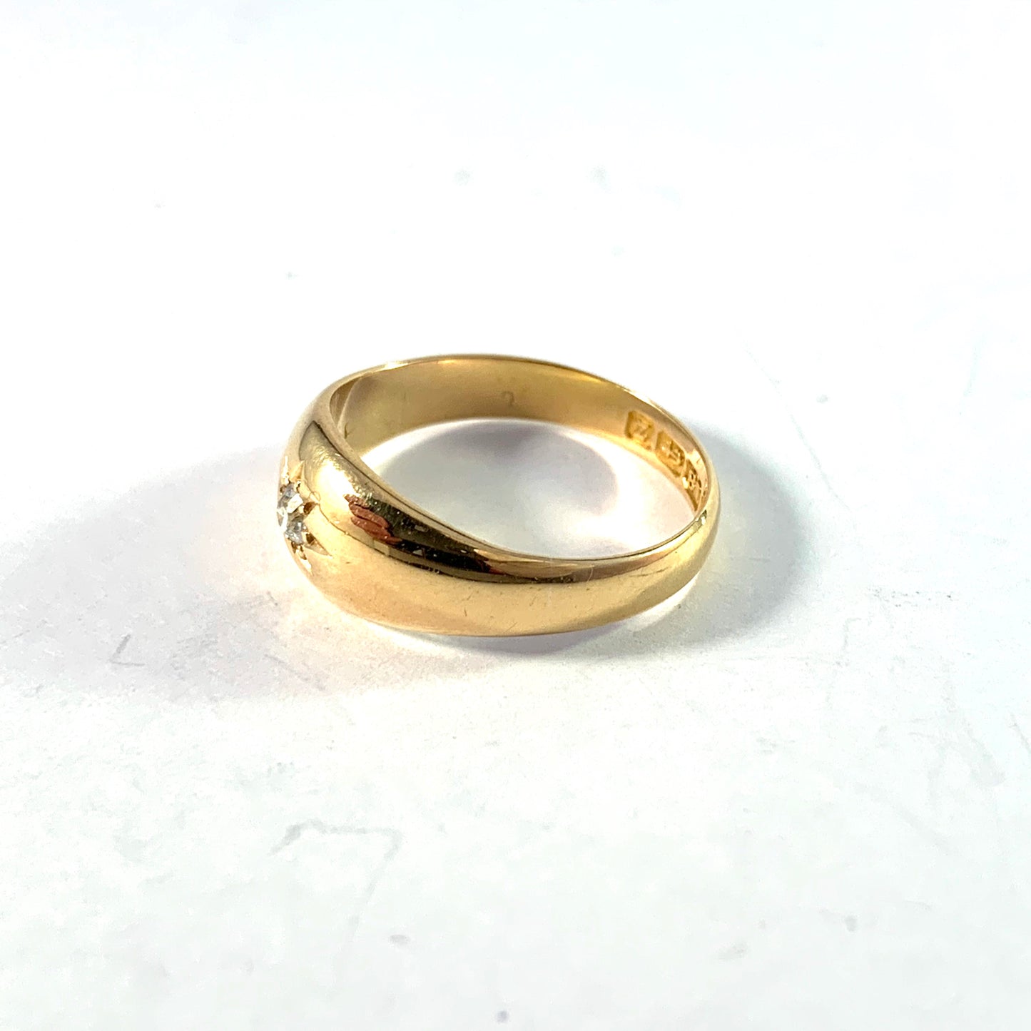 EJ Clewley & Co, Birmingham 1899. Victorian 18k Gold Diamond Gypsy Ring.