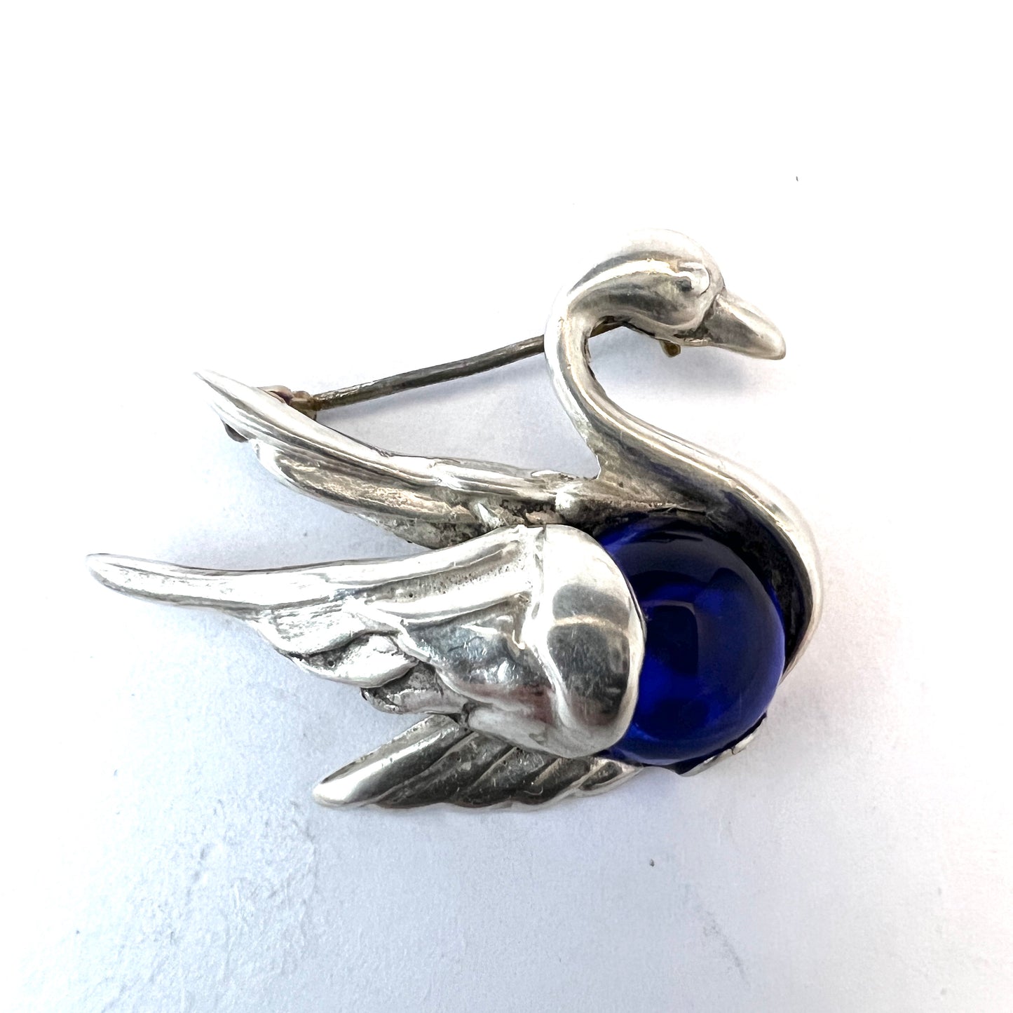 Villasana, Mexico. Vintage Sterling Silver Blue Glass Swan Brooch.