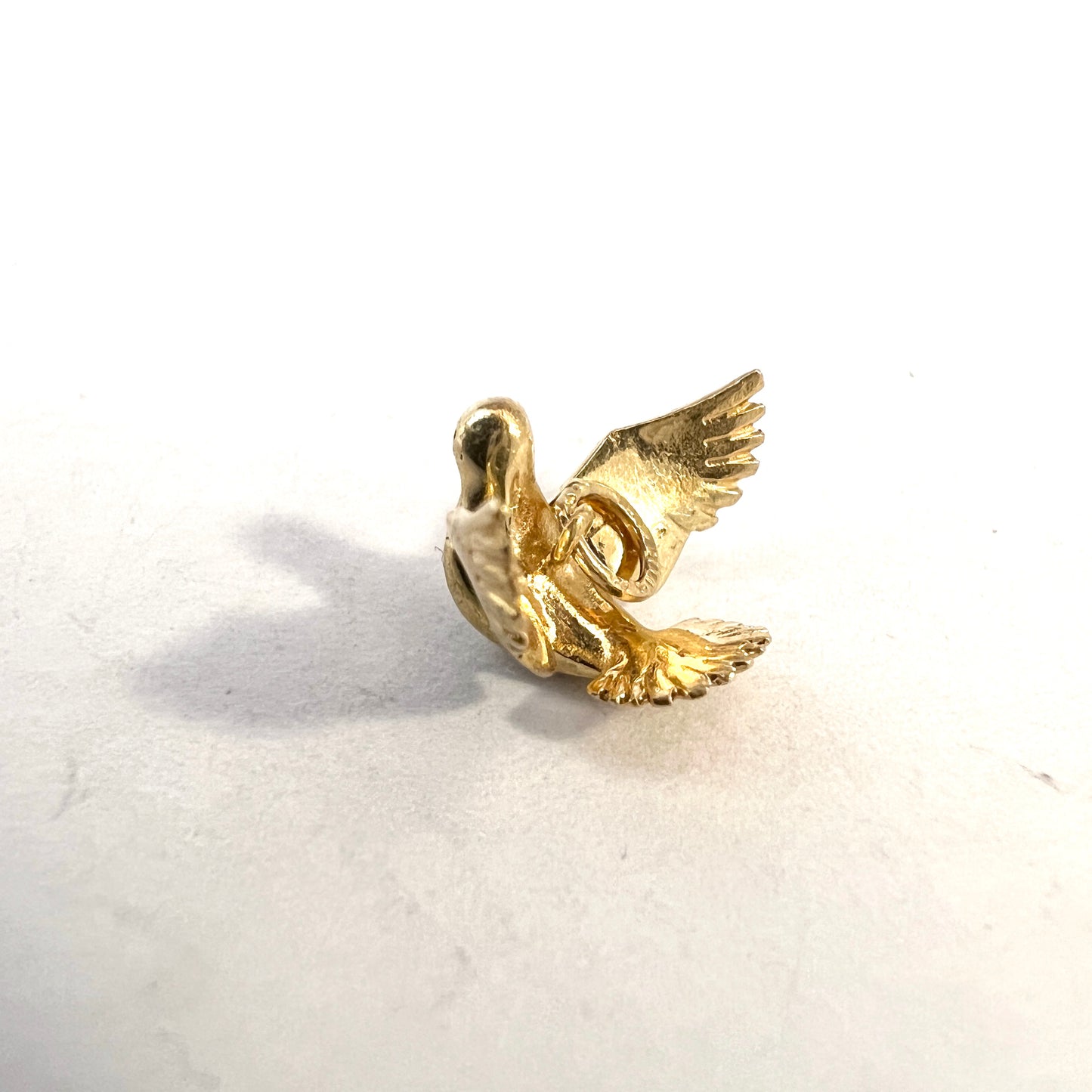 Robbert, Sweden 1950s. Vintage 18k Gold Peace Dove Charm Pendant. Signed