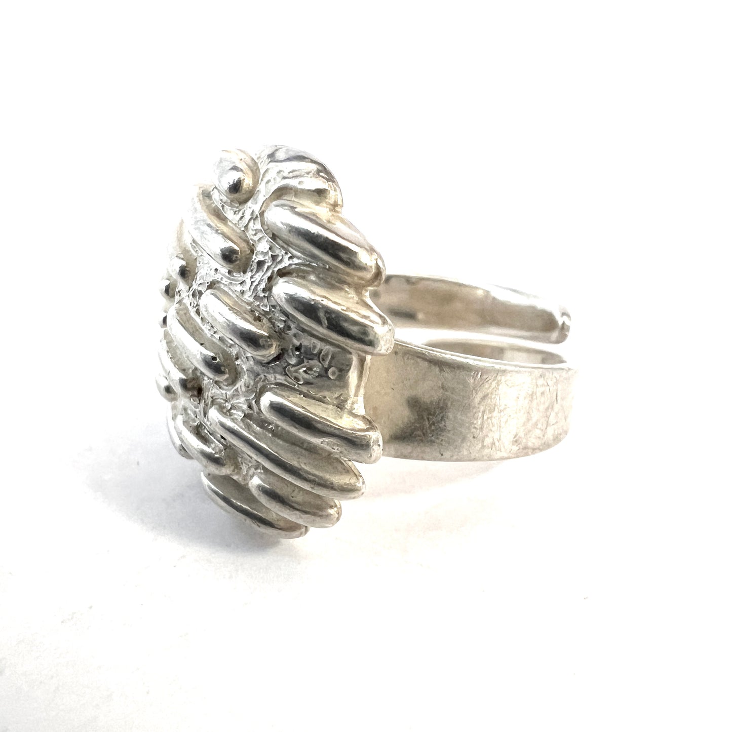 Maria Belen, Mexico. Sterling Silver Ring. Signed.