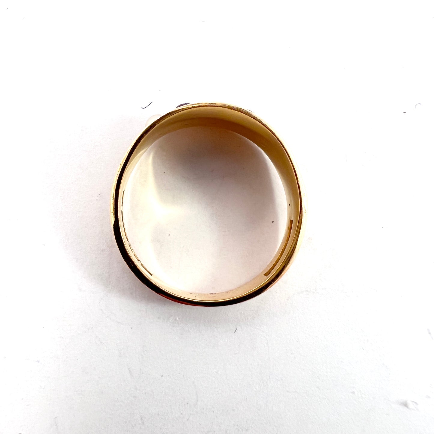 Atelje Stigbert, Stockholm 1961. Vintage 18k Gold Pearl Amethyst Ring.