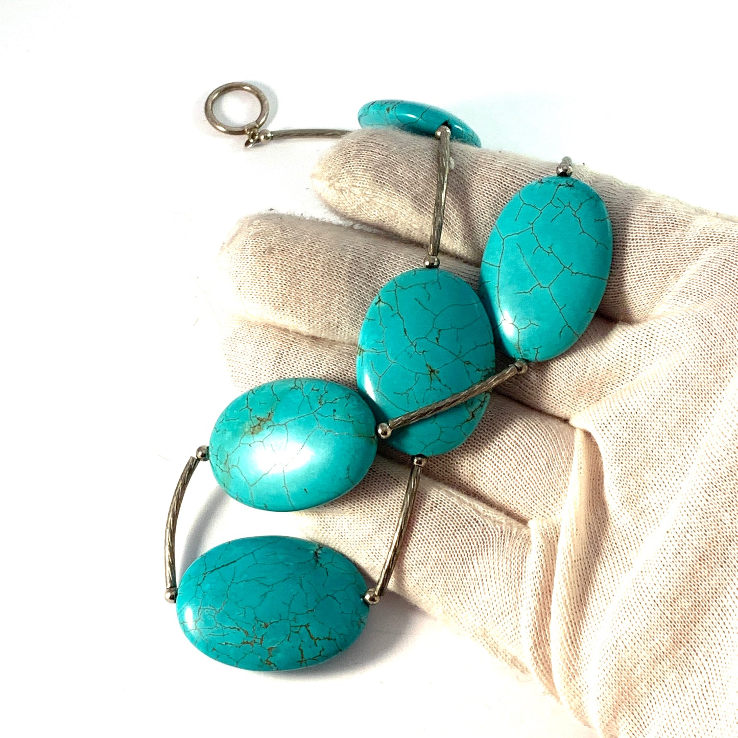 Vintage Sterling Silver Large Turquoise Necklace.