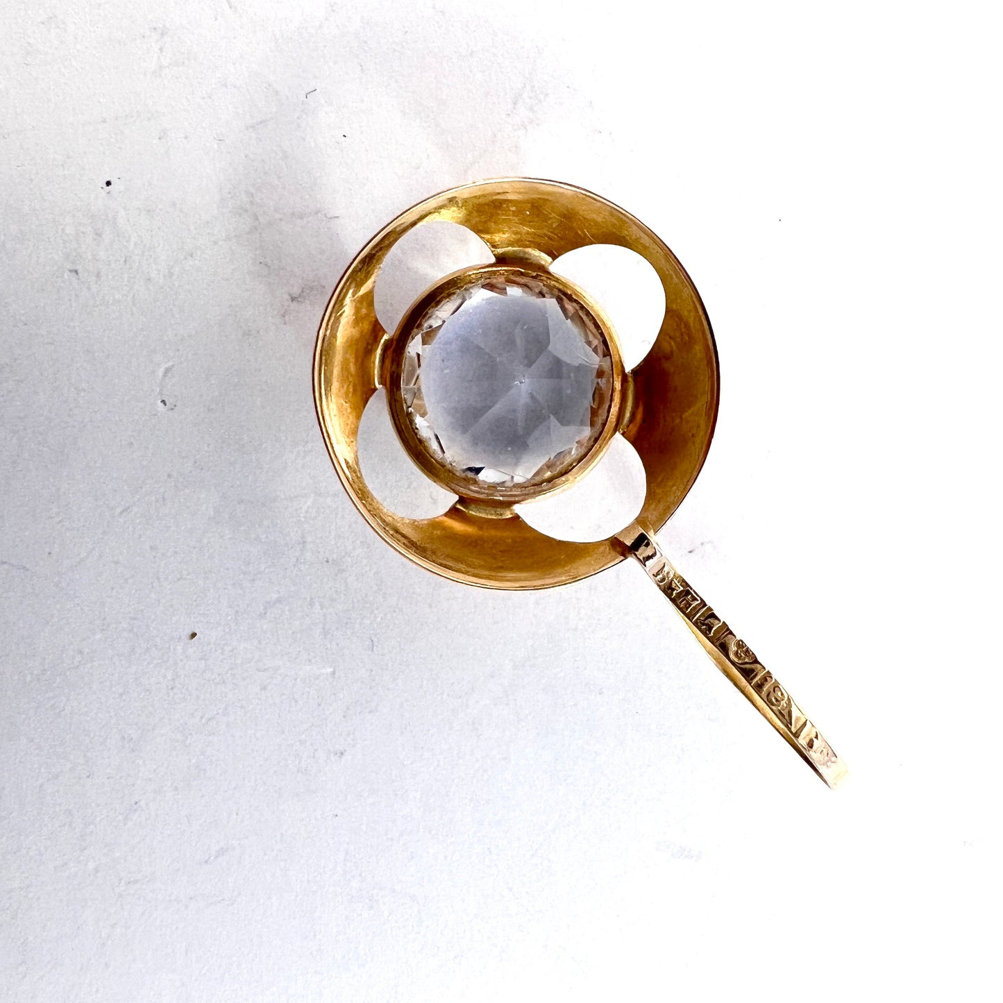 Bengt Hallberg, Sweden 1969. Vintage 18k Gold Rock Crystal Pendant.