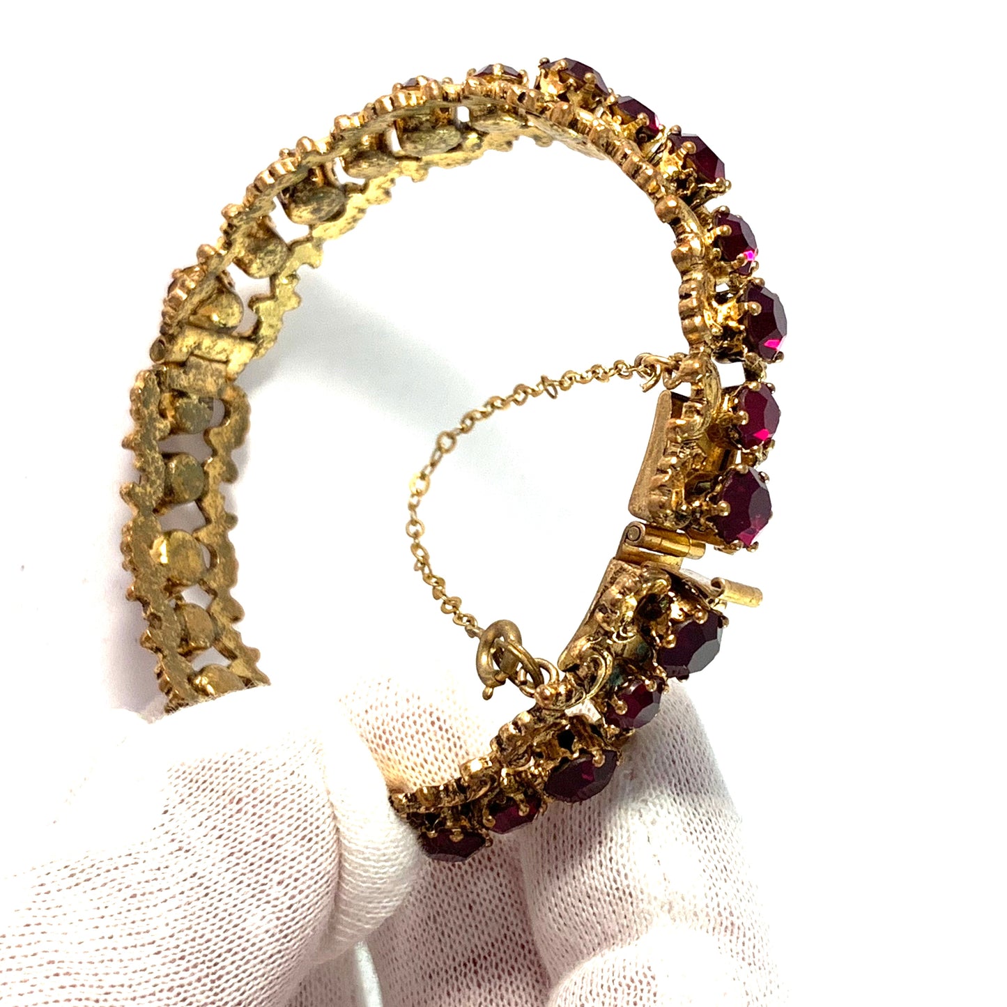 Antique c 1900 Bohemian Garnet Gilt Metal Open / Close Bangle Bracelet.