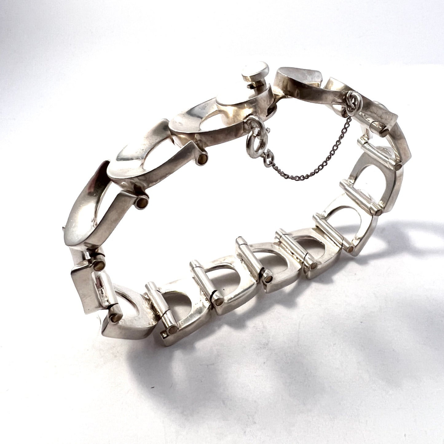 Taxco, Mexico 1950s. Chunky Mid Century Sterling Silver Bracelet. Makers Mark.