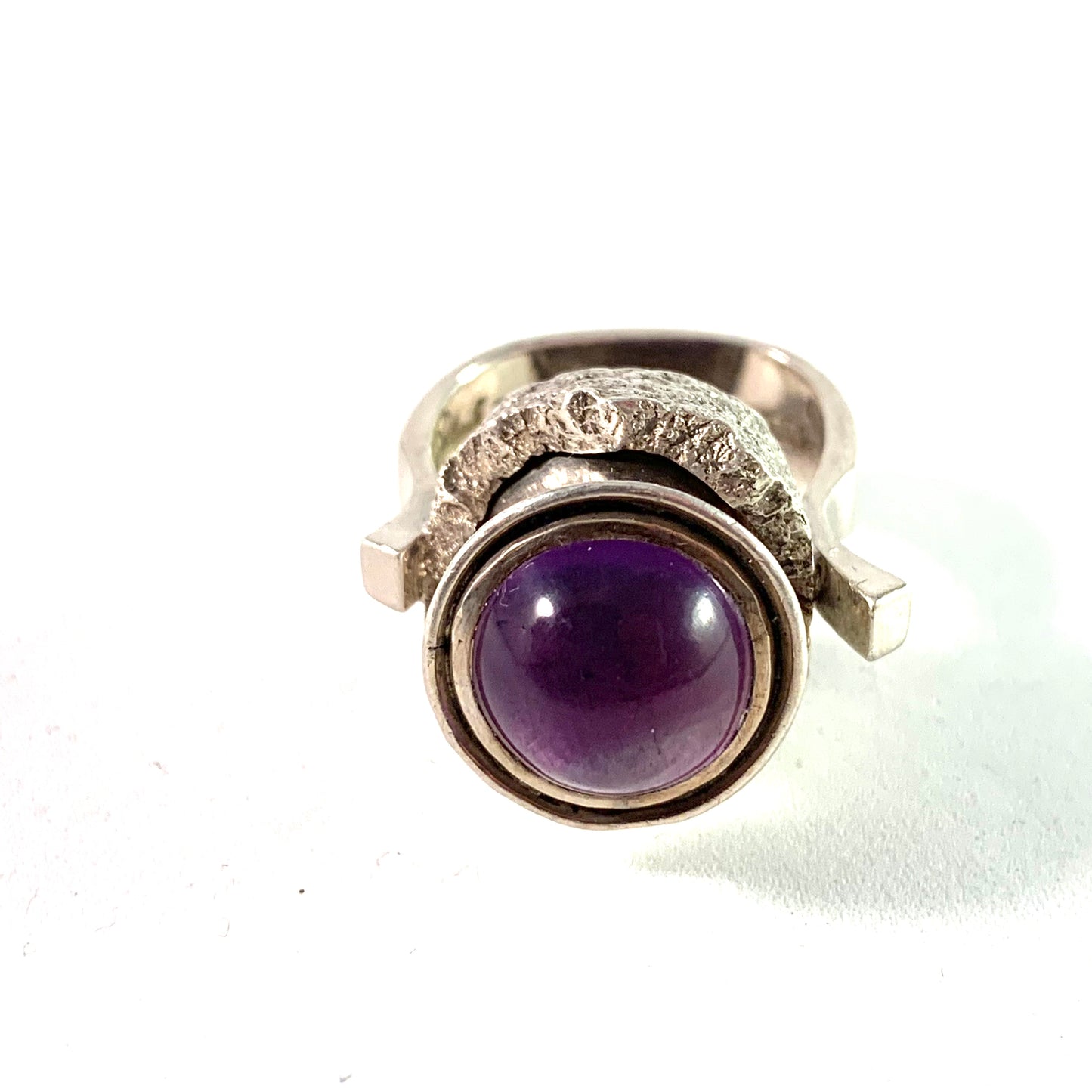 Robbert, Sweden 1975 Massive Sterling Amethyst Ring. Signed