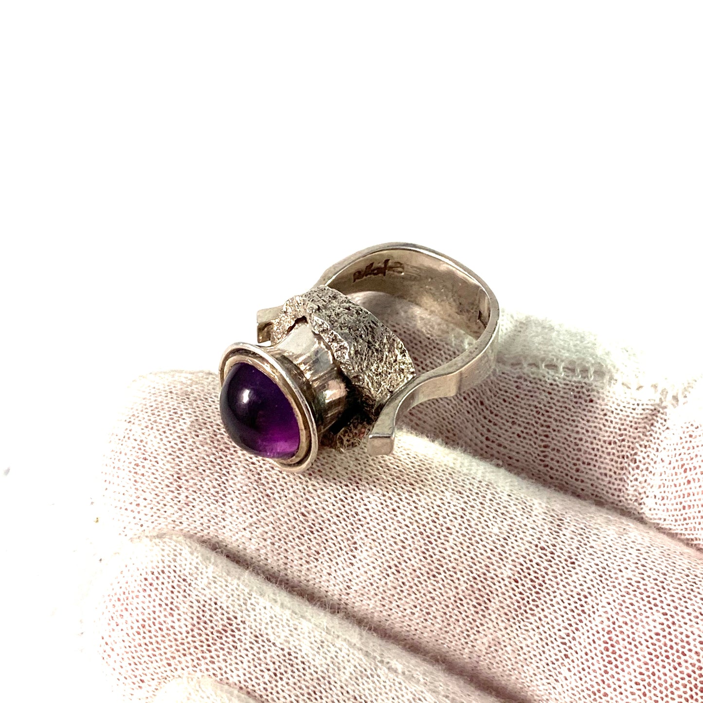 Robbert, Sweden 1975 Massive Sterling Amethyst Ring. Signed