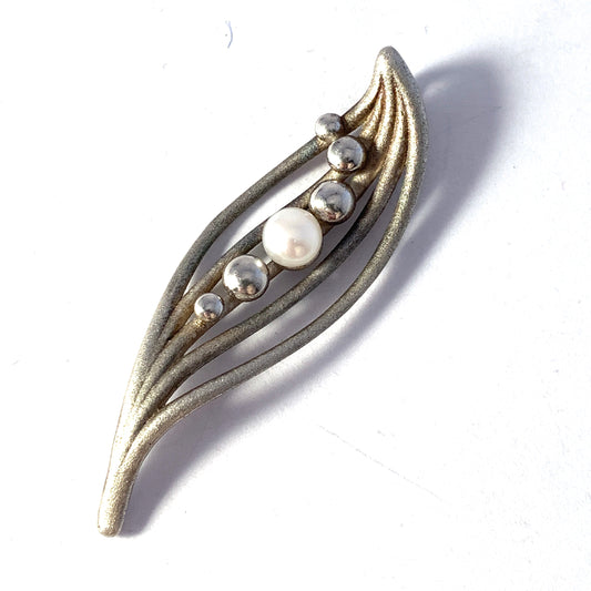 Finnfeelings, Finland. Vintage Sterling Silver Cultured Pearl Pendant.