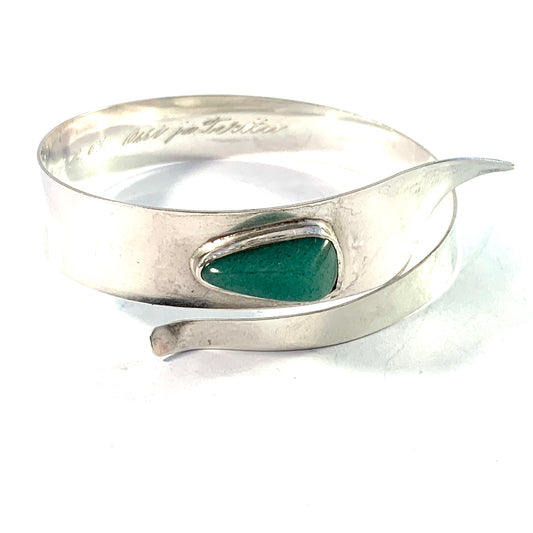 Valiokoru Laila Tavilehto, Finland 1963 Solid Silver Aventurine Bangle Bracelet.