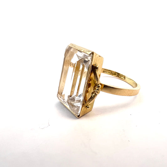 Bernhard Hertz, Sweden year 1950. Vintage 18k Gold Rock Crystal Cocktail Ring.