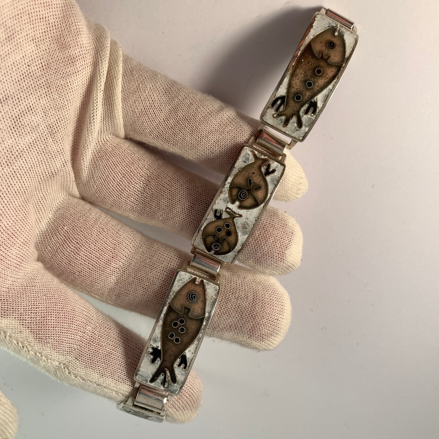 Perli Werkstatte, Germany 1950s. Enamel Copper Link Fish Bracelet.