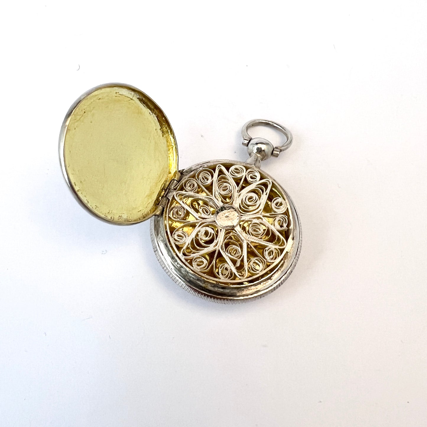 L Larsson, Sweden 1876. Antique Victorian Solid Silver Vinaigrette Locket Pendant.