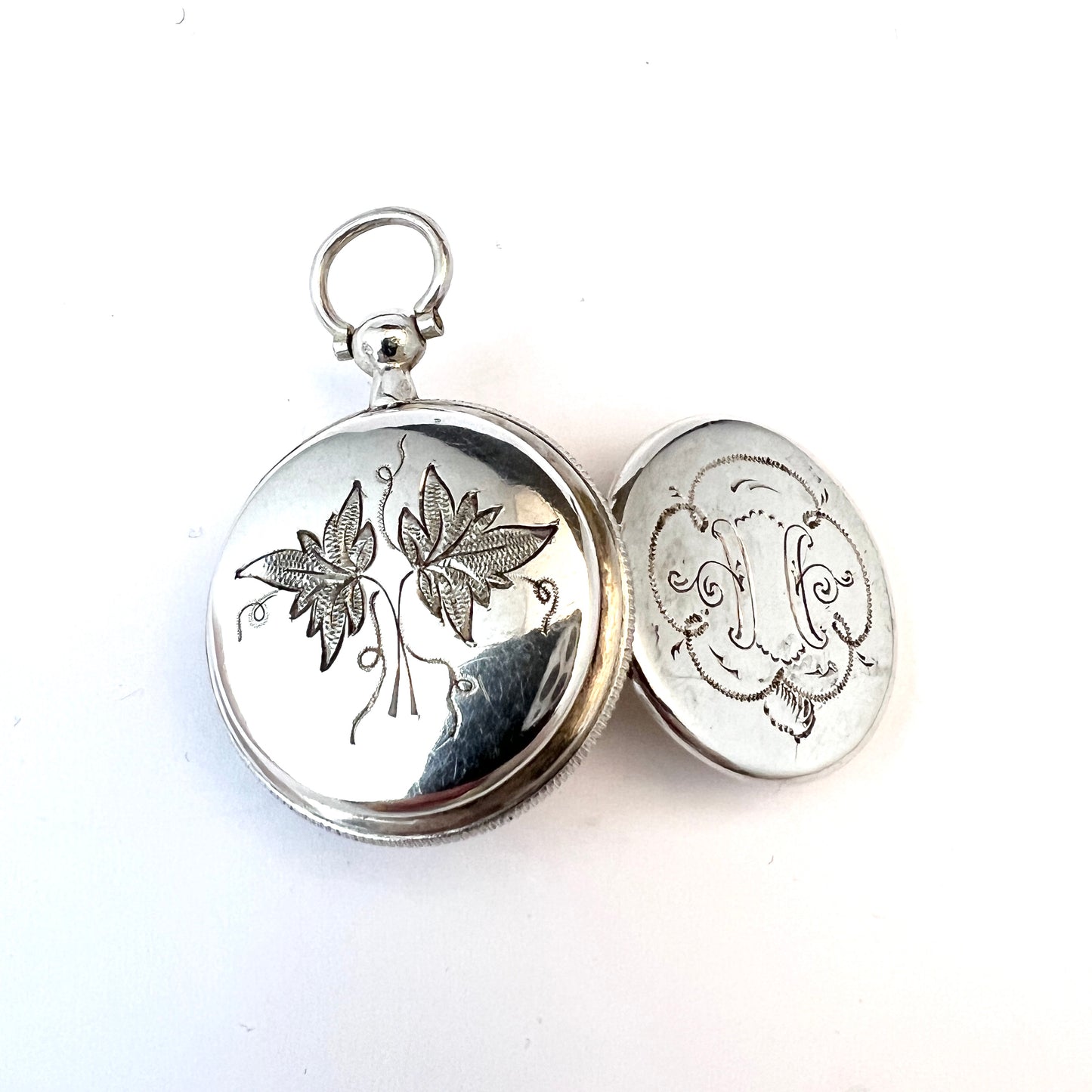 L Larsson, Sweden 1876. Antique Victorian Solid Silver Vinaigrette Locket Pendant.