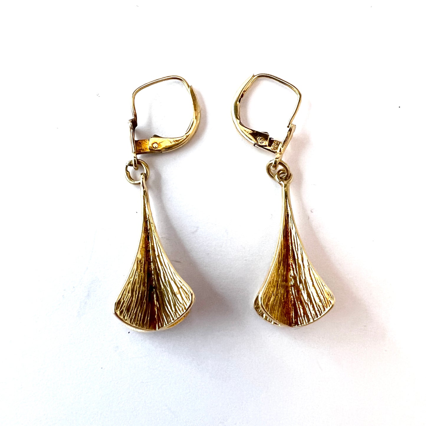 Vintage Mid-century 14k Gold Dangle Earrings.