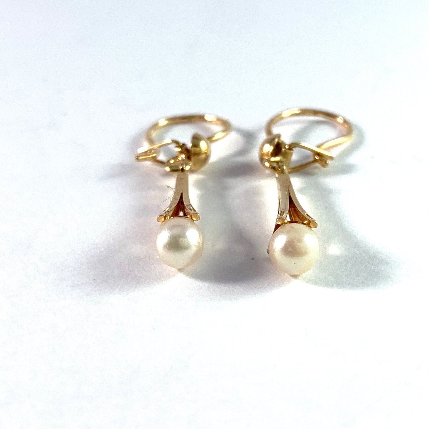 Opifors, Sweden 1960-70s. Vintage 18k Gold Cultured Pearl Earrings.