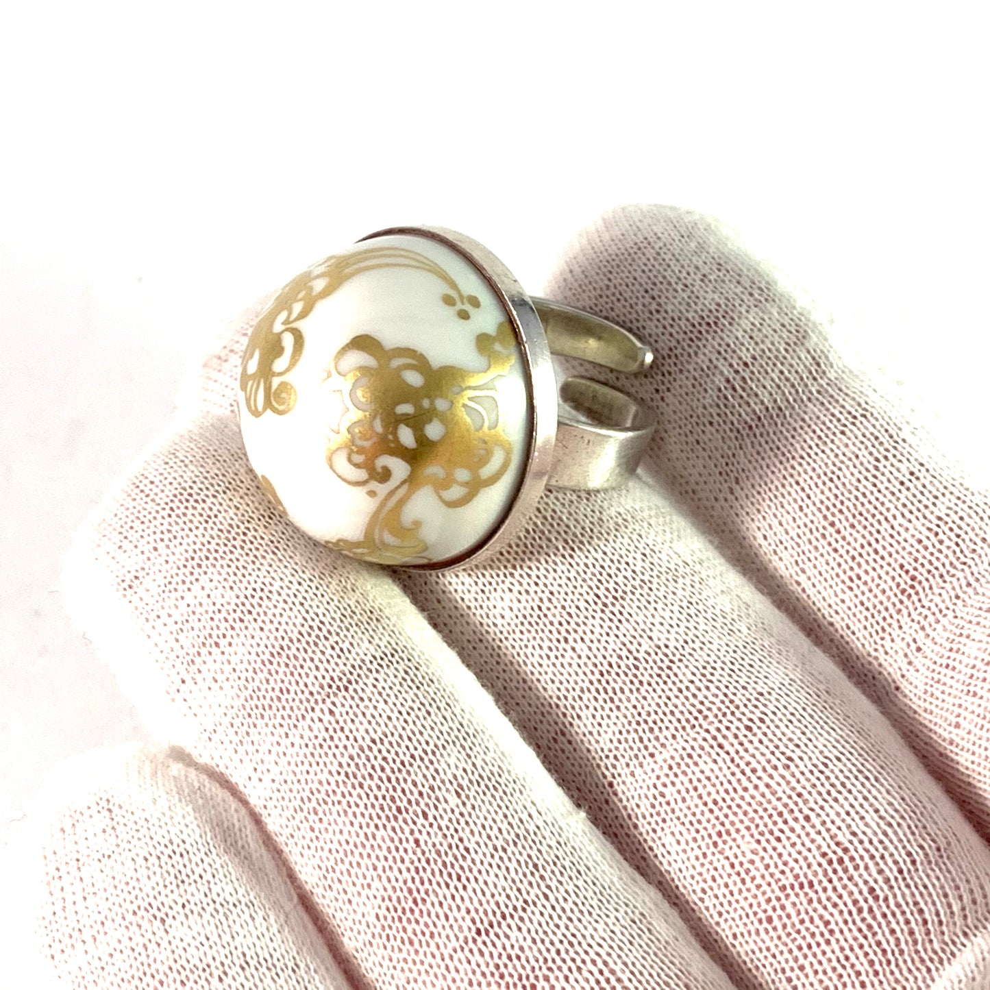 Anne Marie Ødegård for Porsgrund Norway 1970s Sterling Porcelain Ring.