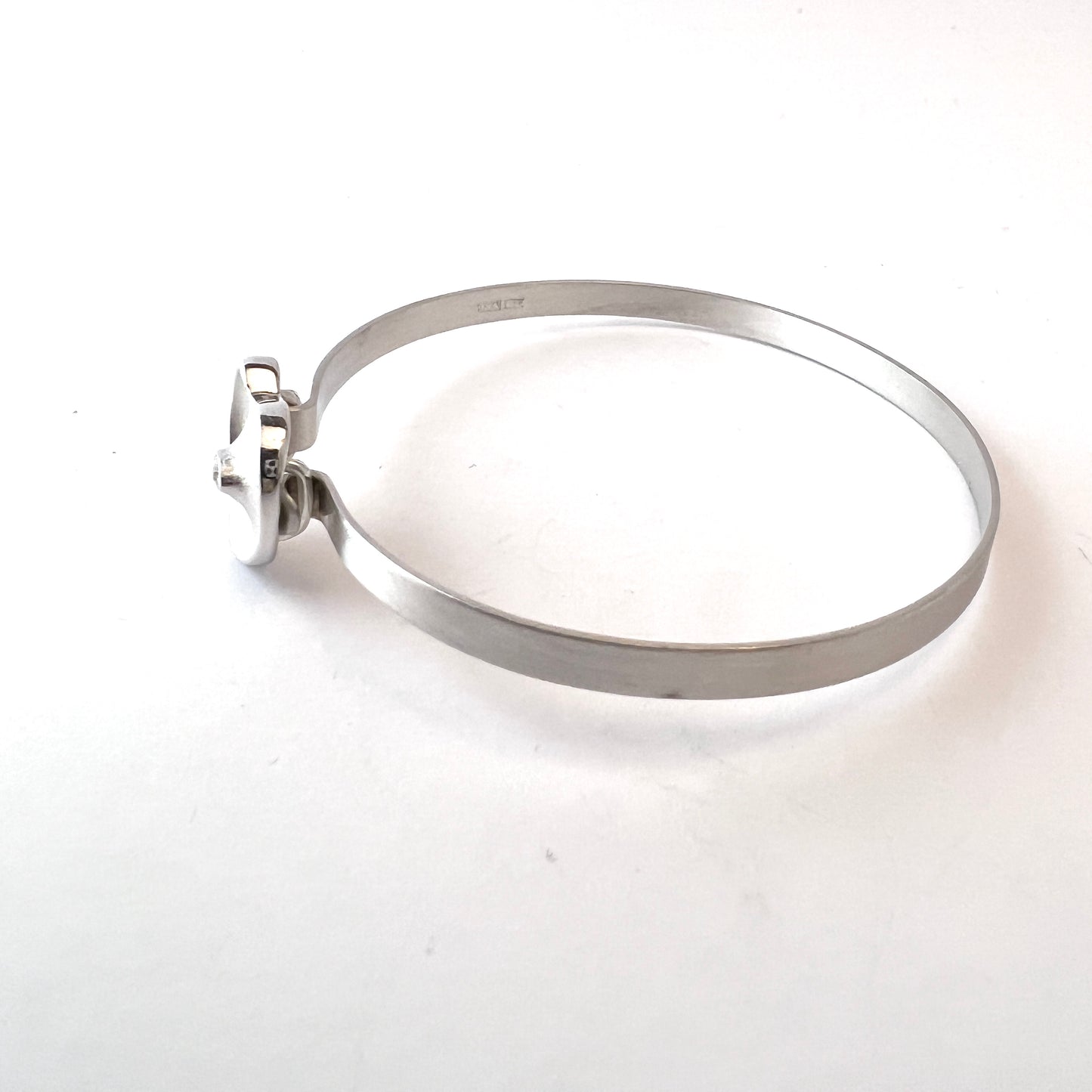 Finnfeelings, Finland Vintage Sterling Silver CZ Eye of the Soul Bangle Bracelet.