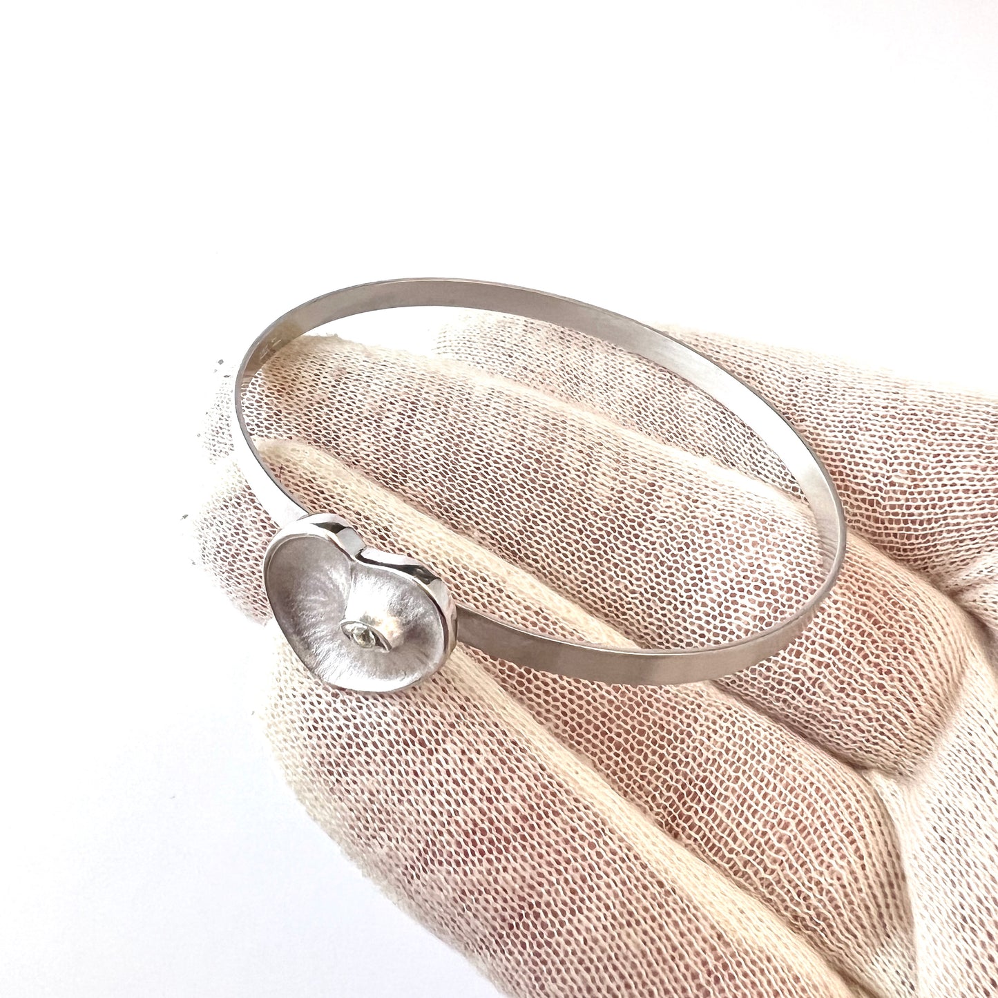 Finnfeelings, Finland Vintage Sterling Silver CZ Eye of the Soul Bangle Bracelet.