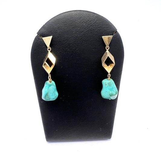 Vintage 18K Gold Turquoise Nugget Dangle Earrings.