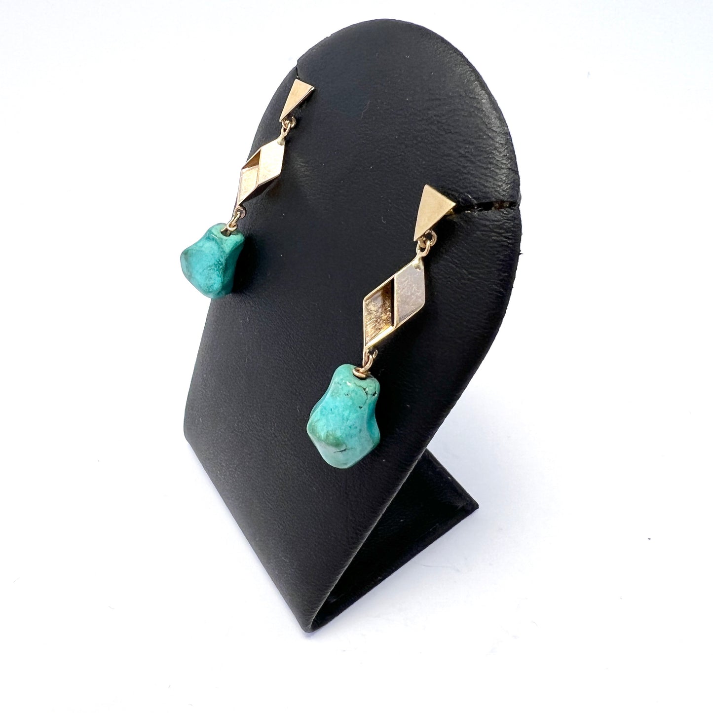 Vintage 18K Gold Turquoise Nugget Dangle Earrings.
