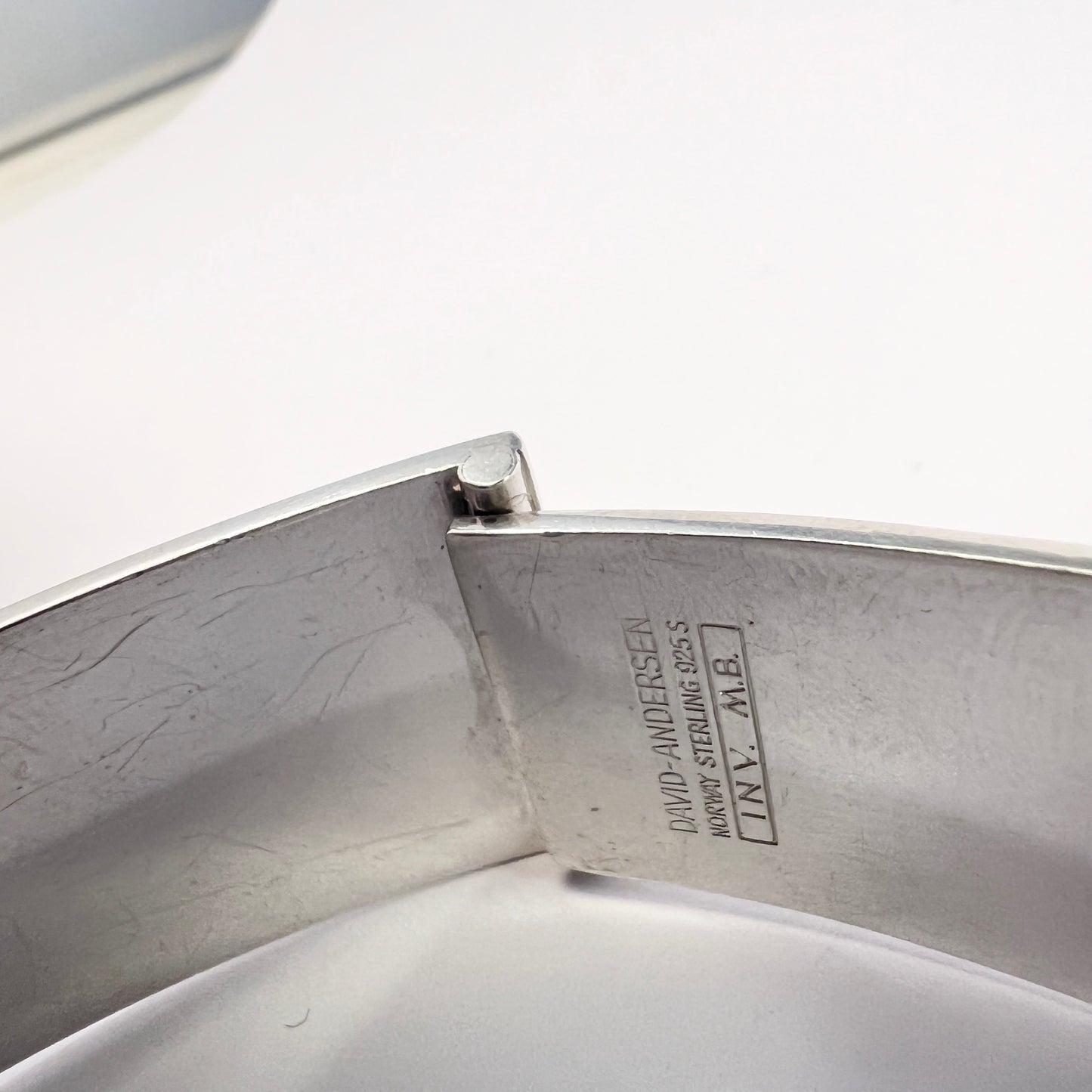 David-Andersen, design Millie Behrens, Norway. Vintage Heavy Sterling Silver Enamel Bracelet.