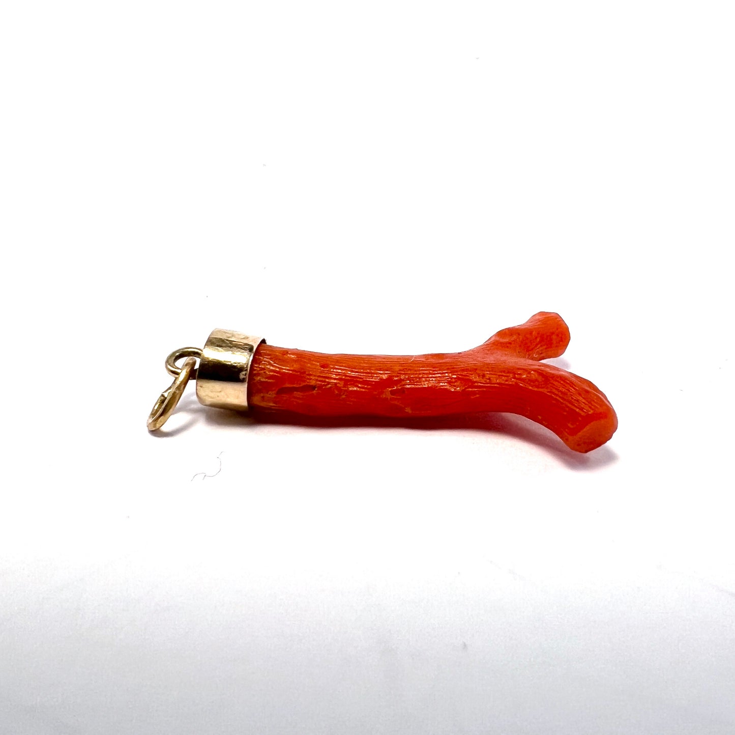 Early 1900s. 14k Gold Coral Pendant. Probably Italy.