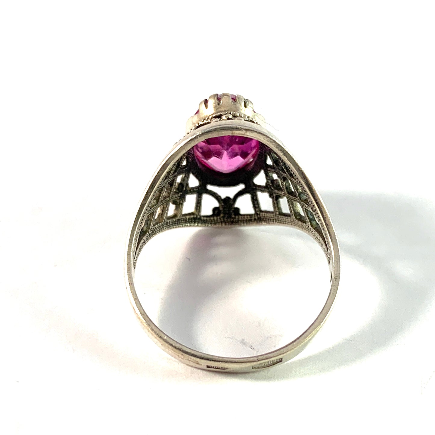 Russia, Soviet Era 1960-70s. Solid 875 Silver Synthetic Pink Sapphire Ring.