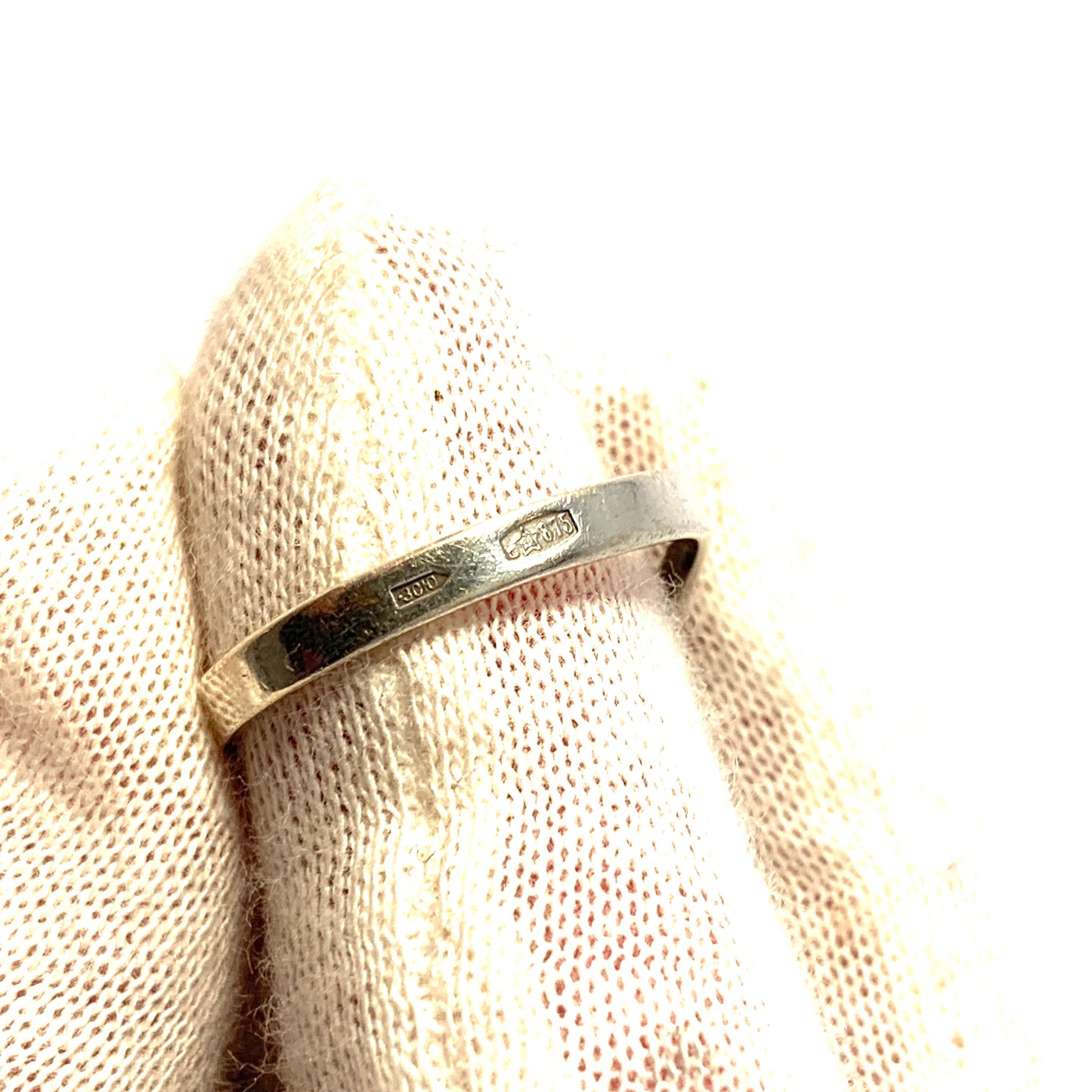 Russia, Soviet Era 1960-70s. Solid 875 Silver Synthetic Pink Sapphire Ring.