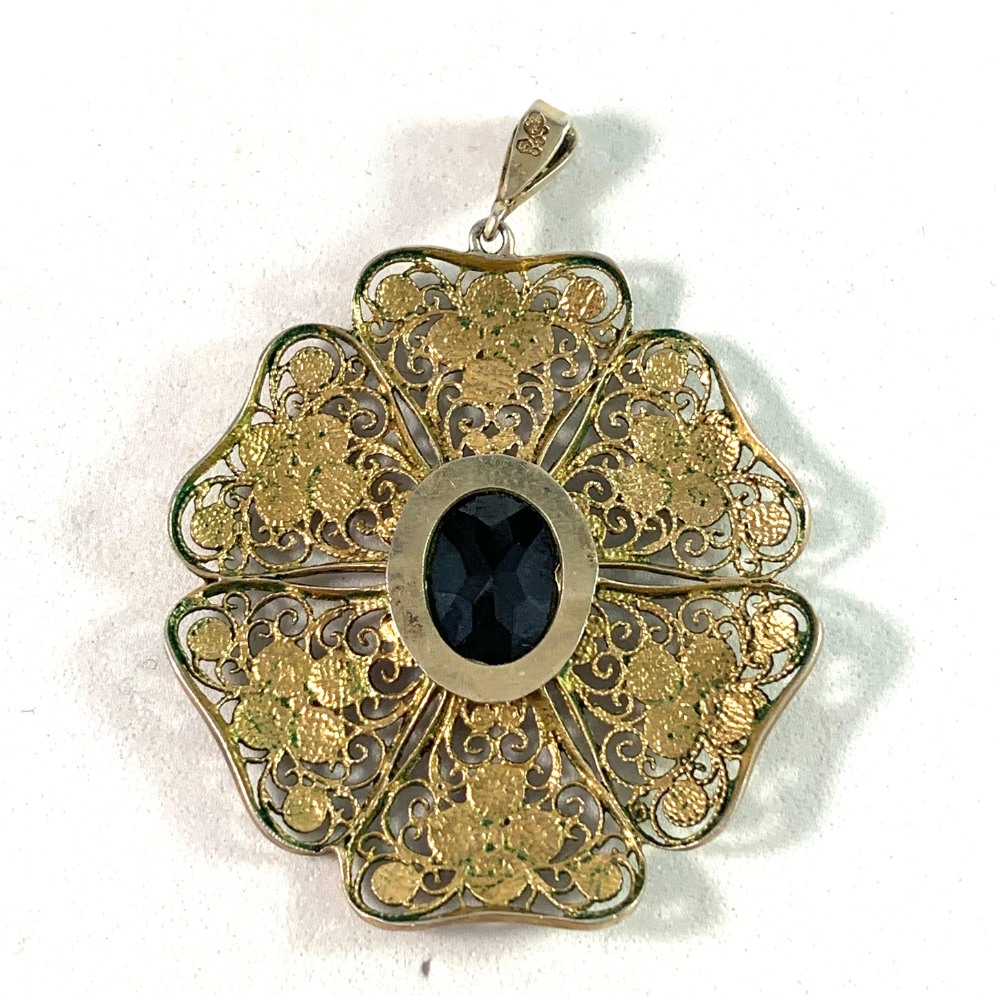 Art Nouveau Solid Silver Filigree Onyx Pendant