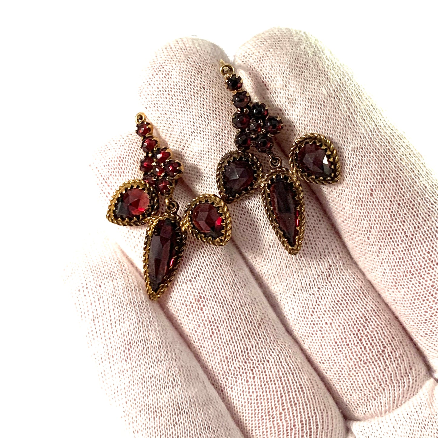 Antique early 1900s Bohemian Garnet Gilt Metal Earrings
