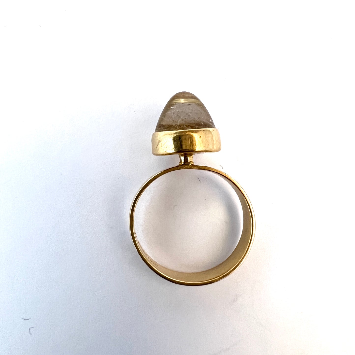 Sten Gramen, Sweden 1967. Vintage Modernist 18k Gold Rutilated Quartz Ring.
