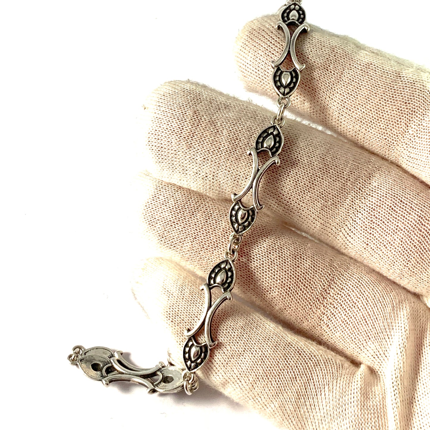 Kalevala Koru, Finland Vintage Sterling Silver Link Bracelet.