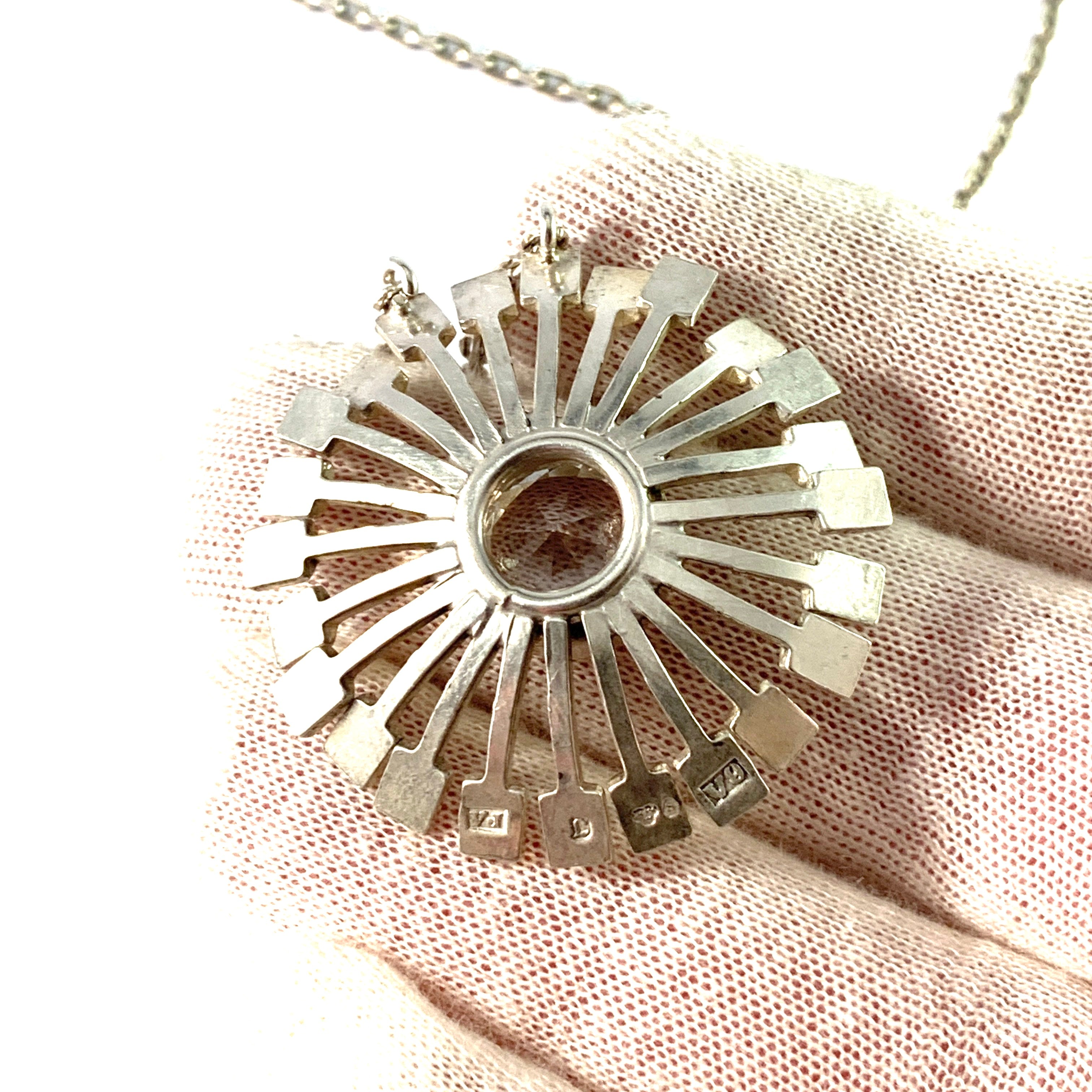 Victor Jansson, Sweden 1971. Vintage Sterling Silver Rock Crystal Pendant Necklace.