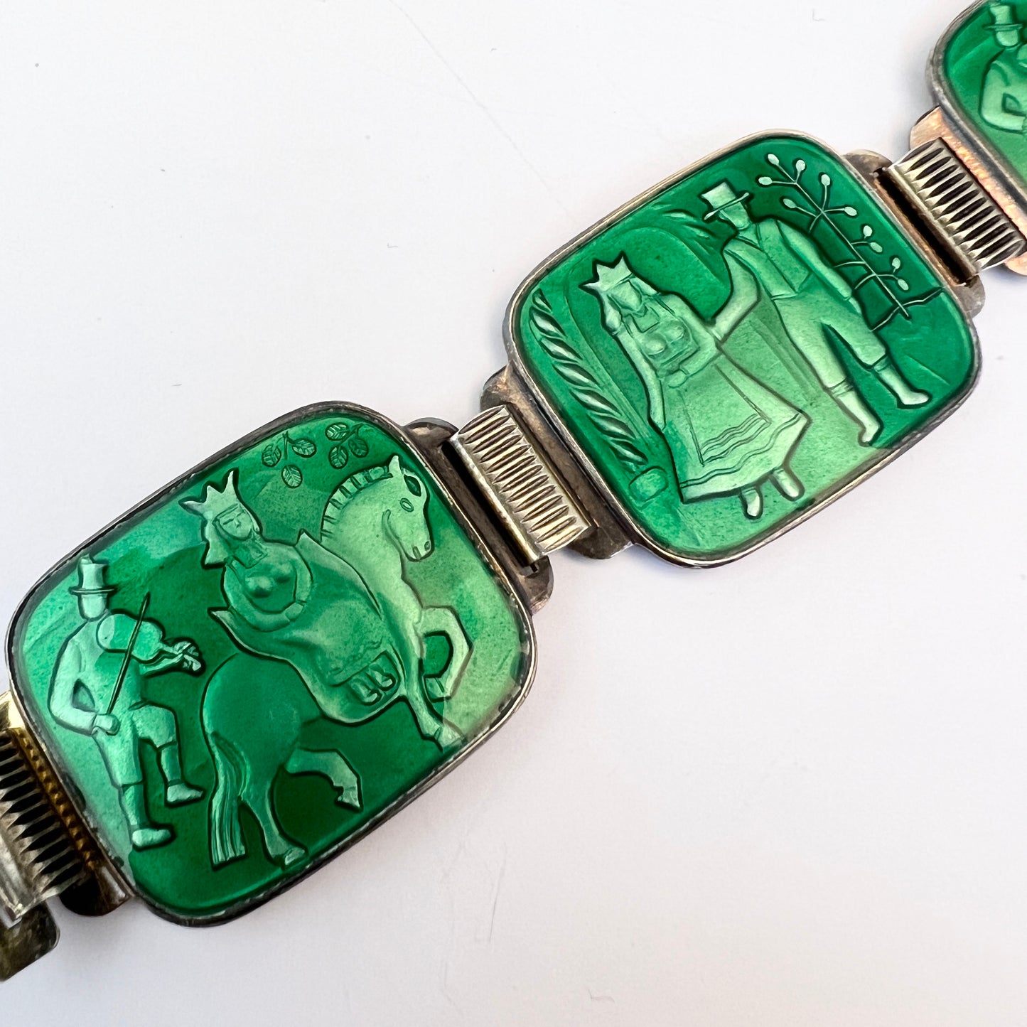 N.M Thune Norway 1950s. Sterling Silver Green Enamel Wedding Bracelet.