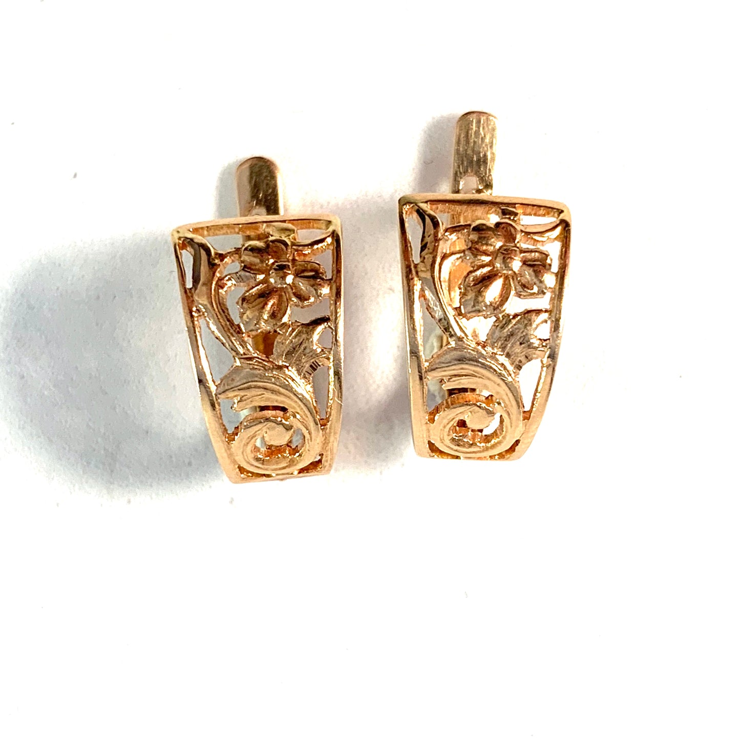 Russia, Soviet Era, Mid Century 14k Gold Earrings.