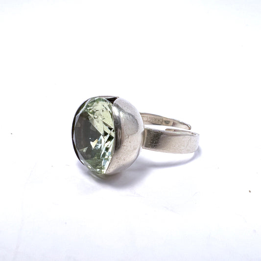 Bengt Hallberg, Sweden 1974. Vintage Sterling Silver Lime Quartz Adjustable Size Ring.
