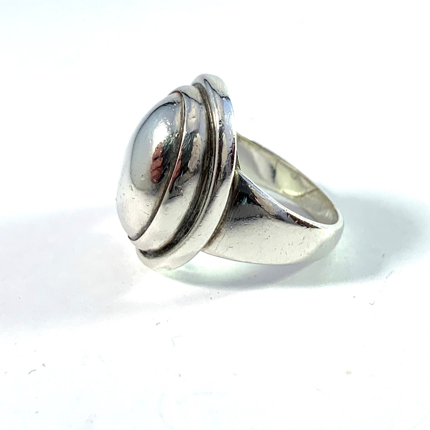 Georg Jensen, design 46a Harald Nielsen, Denmark. Mid Century Sterling Silver Ring. Boxed.