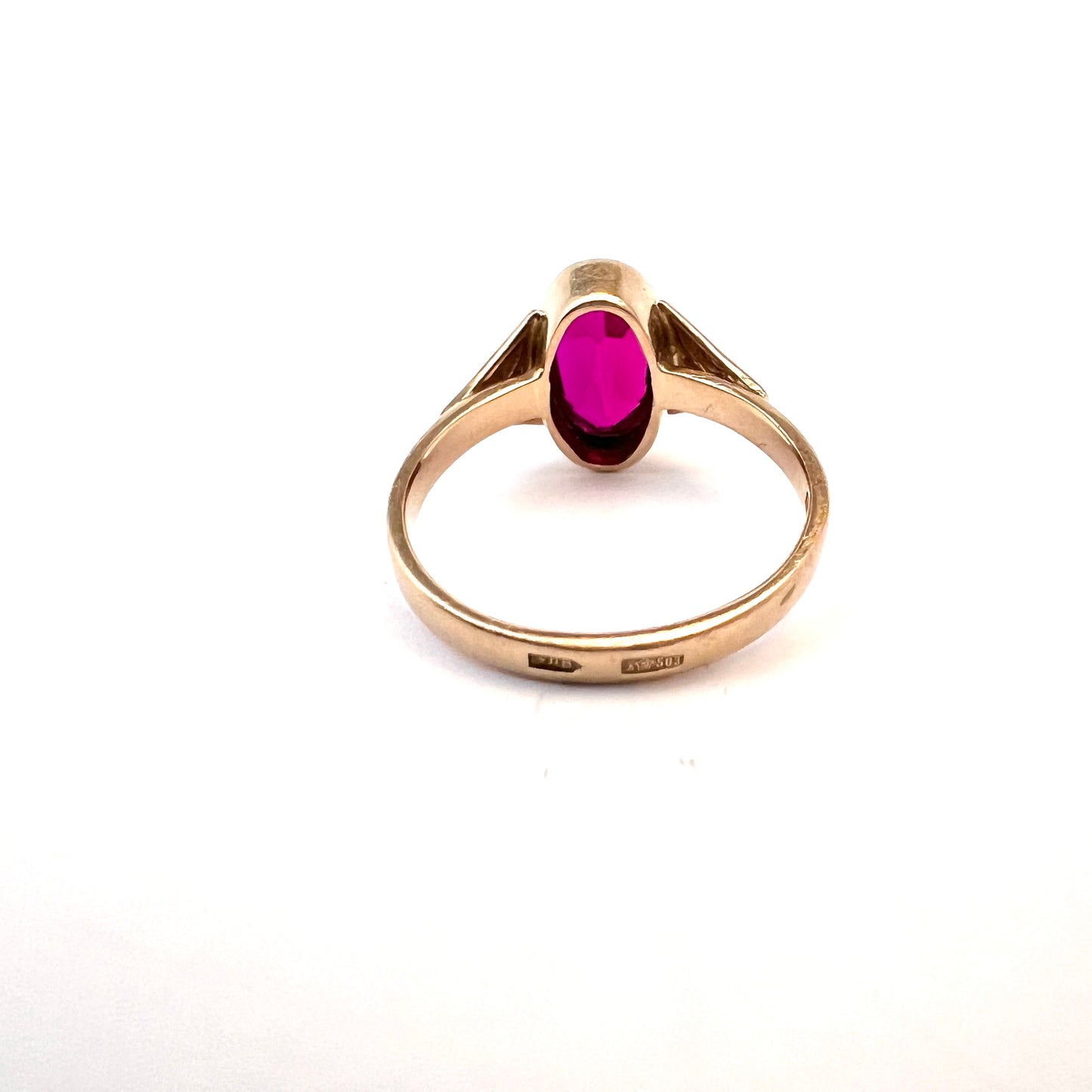 Soviet USSR. Vintage 14k Gold Synthetic Ruby Ring.