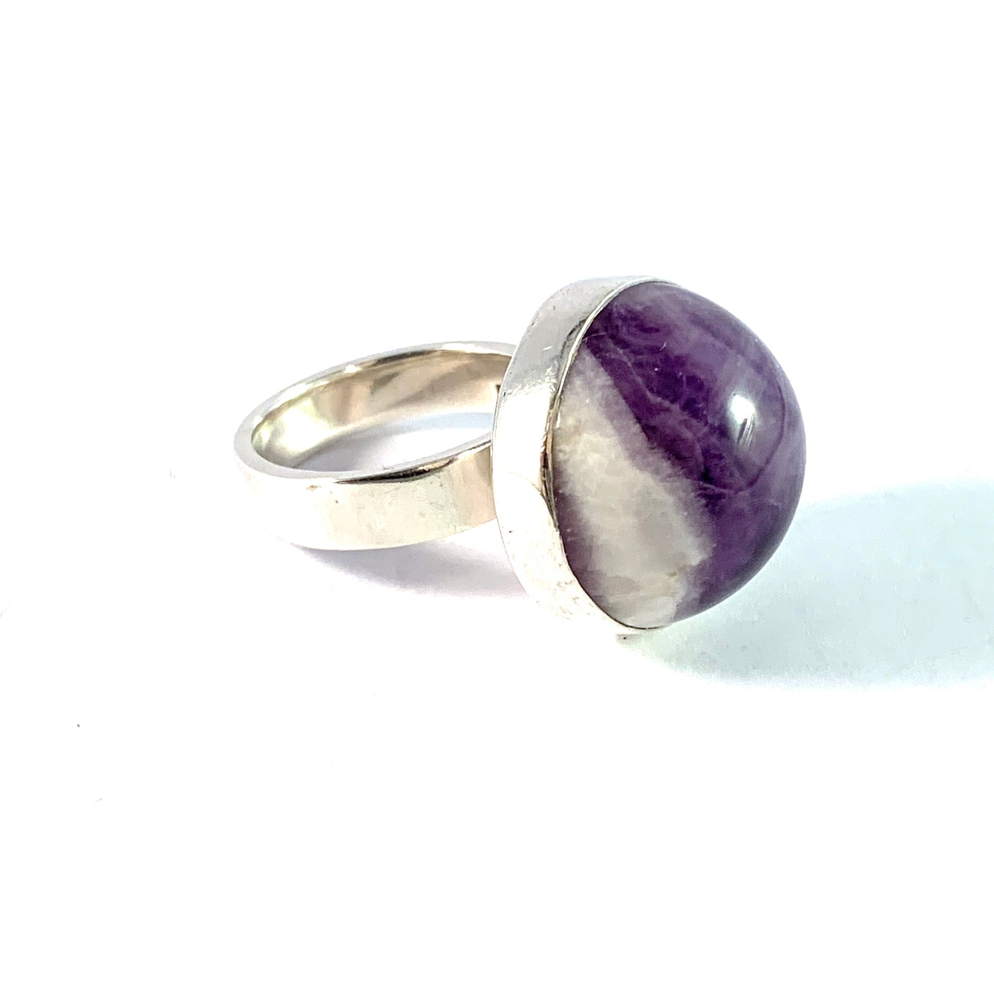 Elisabeth Nordskov Christiansen, Denmark 1970s. Sterling Silver Amethyst Ring. Signed.