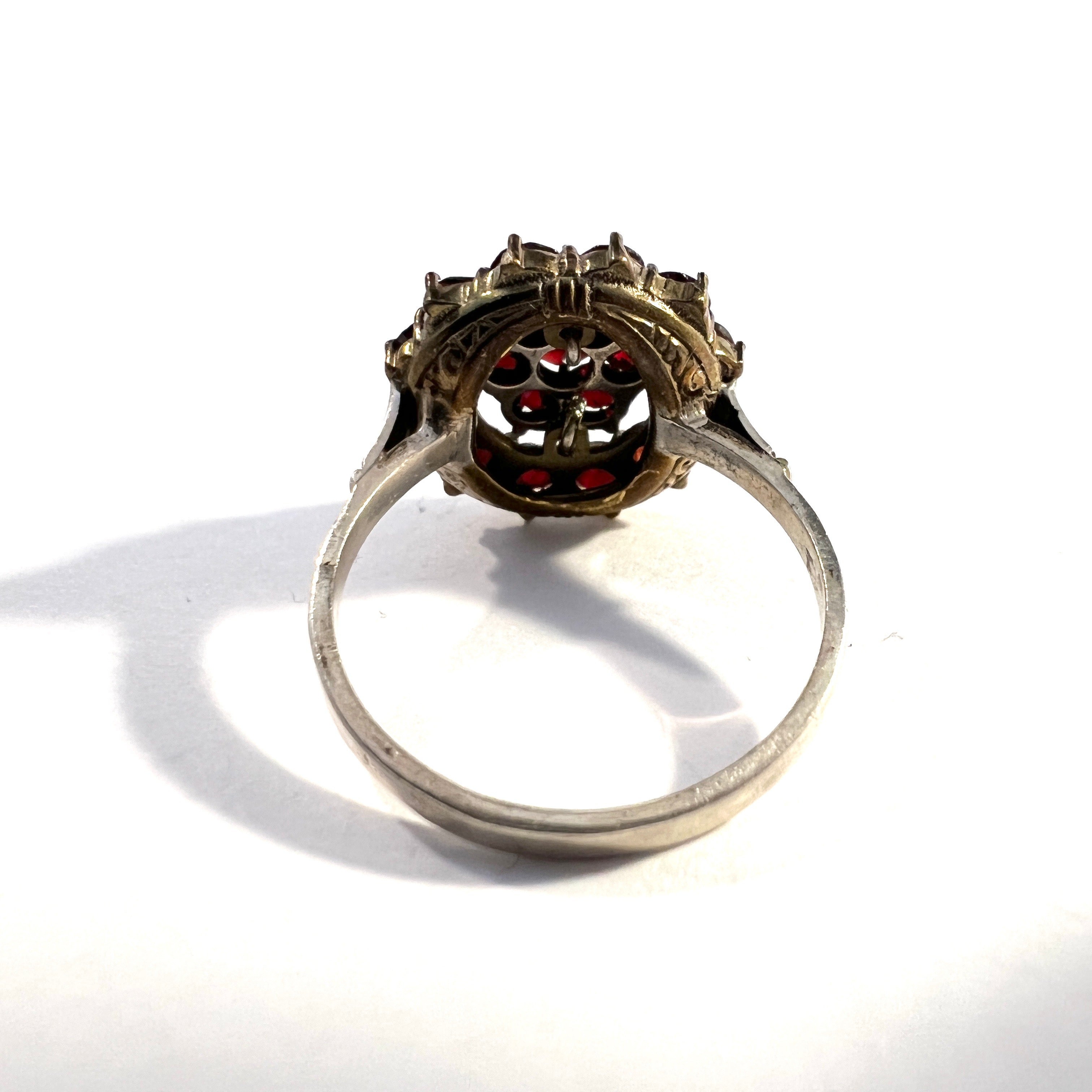 Vintage Mid Century Solid Silver Bohemian Garnet Cluster Ring.