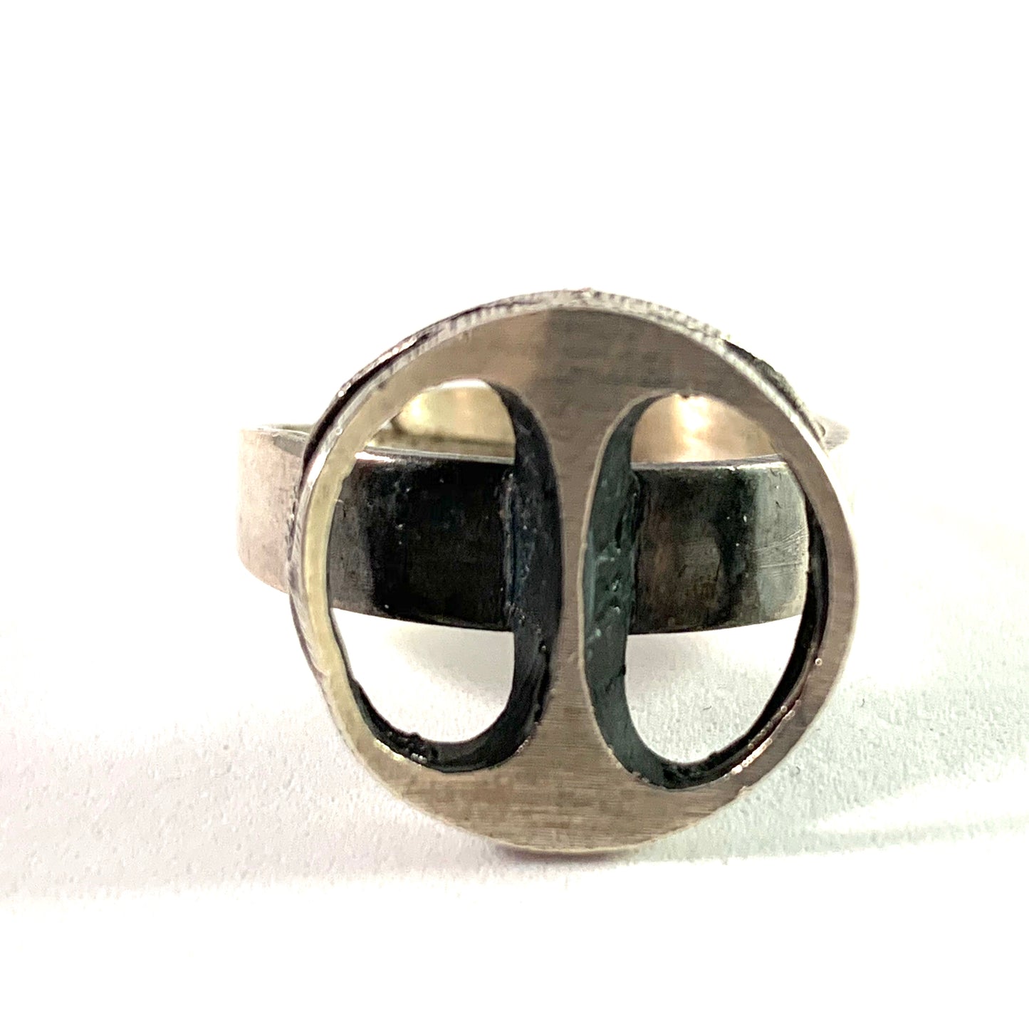 Karl Laine, Finland 1973 Sterling Silver Modernist Ring.
