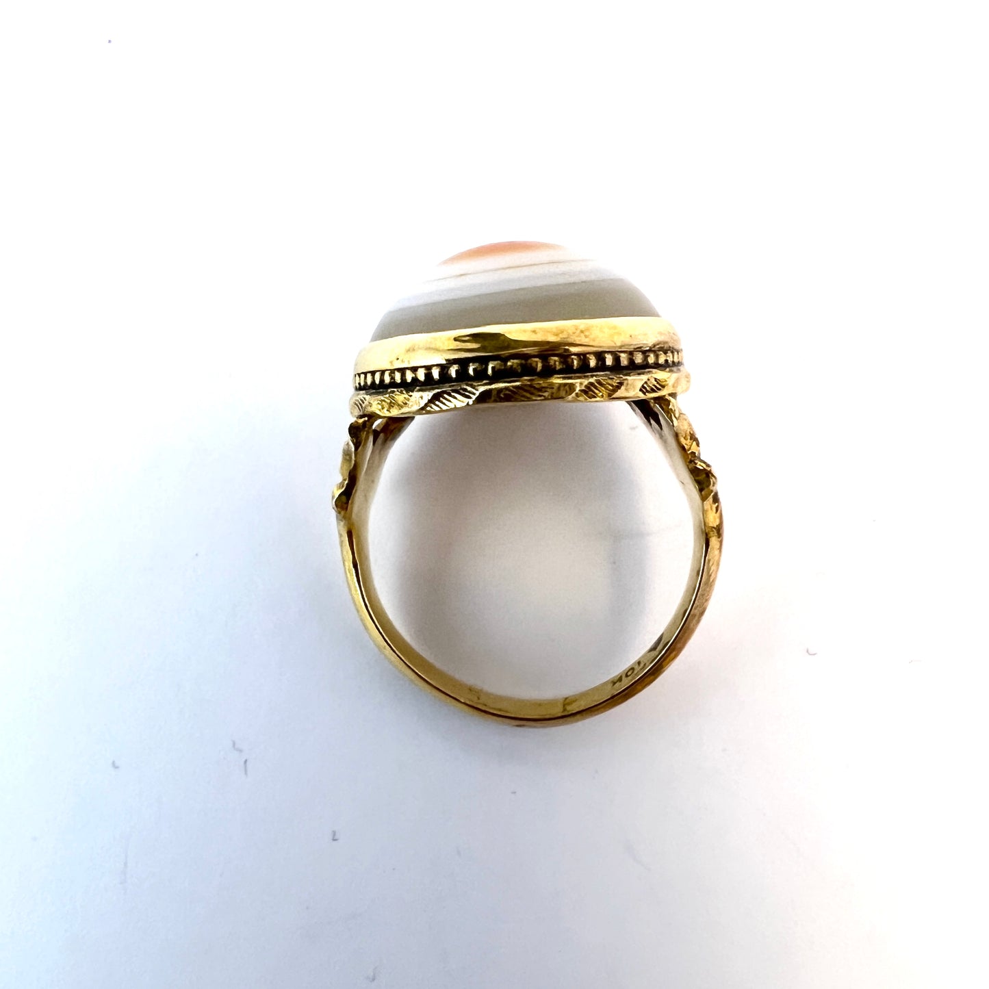 Antique 10k Gold Evil Eye Agate Ring. c 1900.