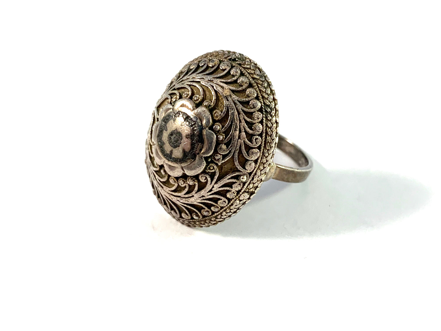 Eastern Europe Antique Solid Silver Filigree Niello Ring.